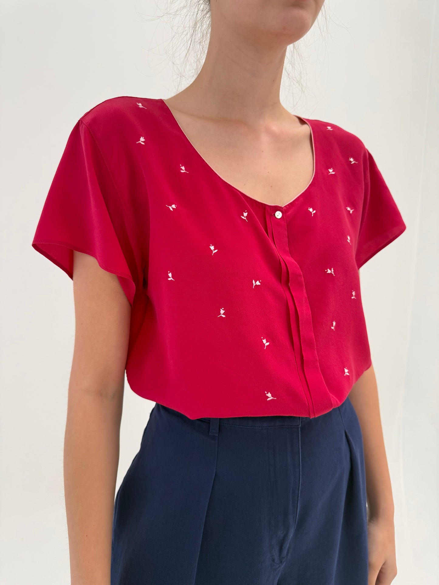 Top de brand ultra luxury Genny din mătase naturală fucsia