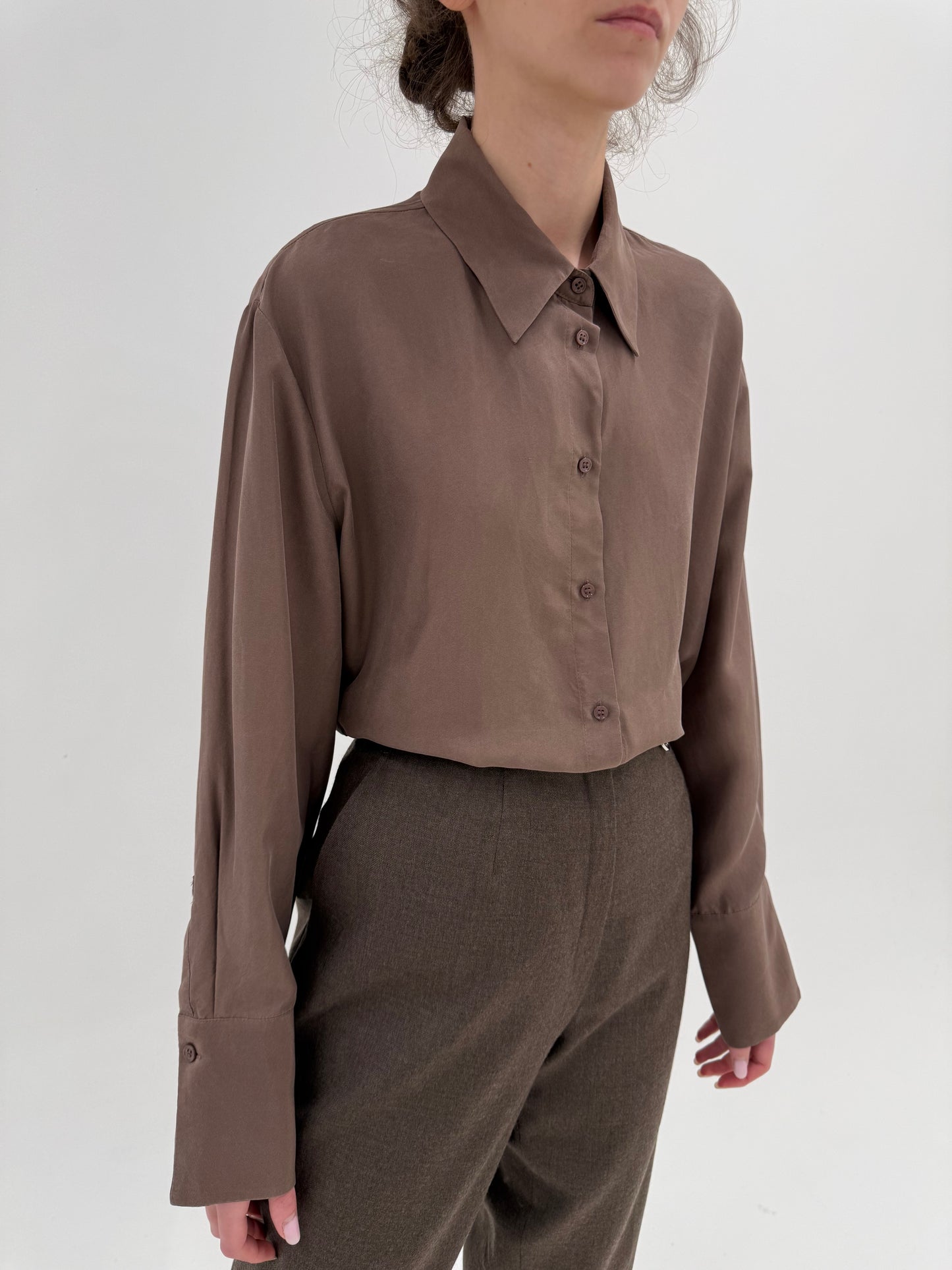 Cămașa cafe au lait din mătase naturală plina mata