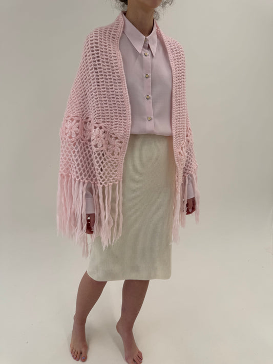 Capa vintage italiană roz pudrat lucrată manuală din lana extrafina