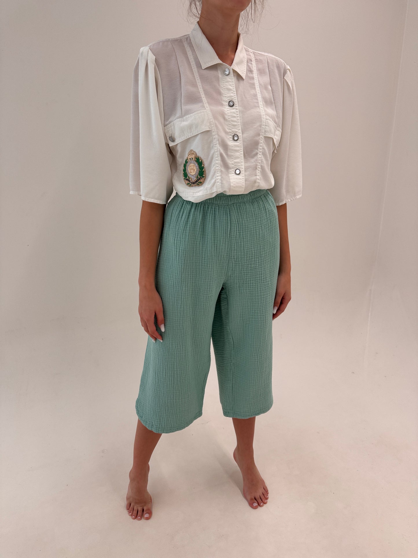 Pantaloni culottes din muselina de bumbac mint green cu talie elastică