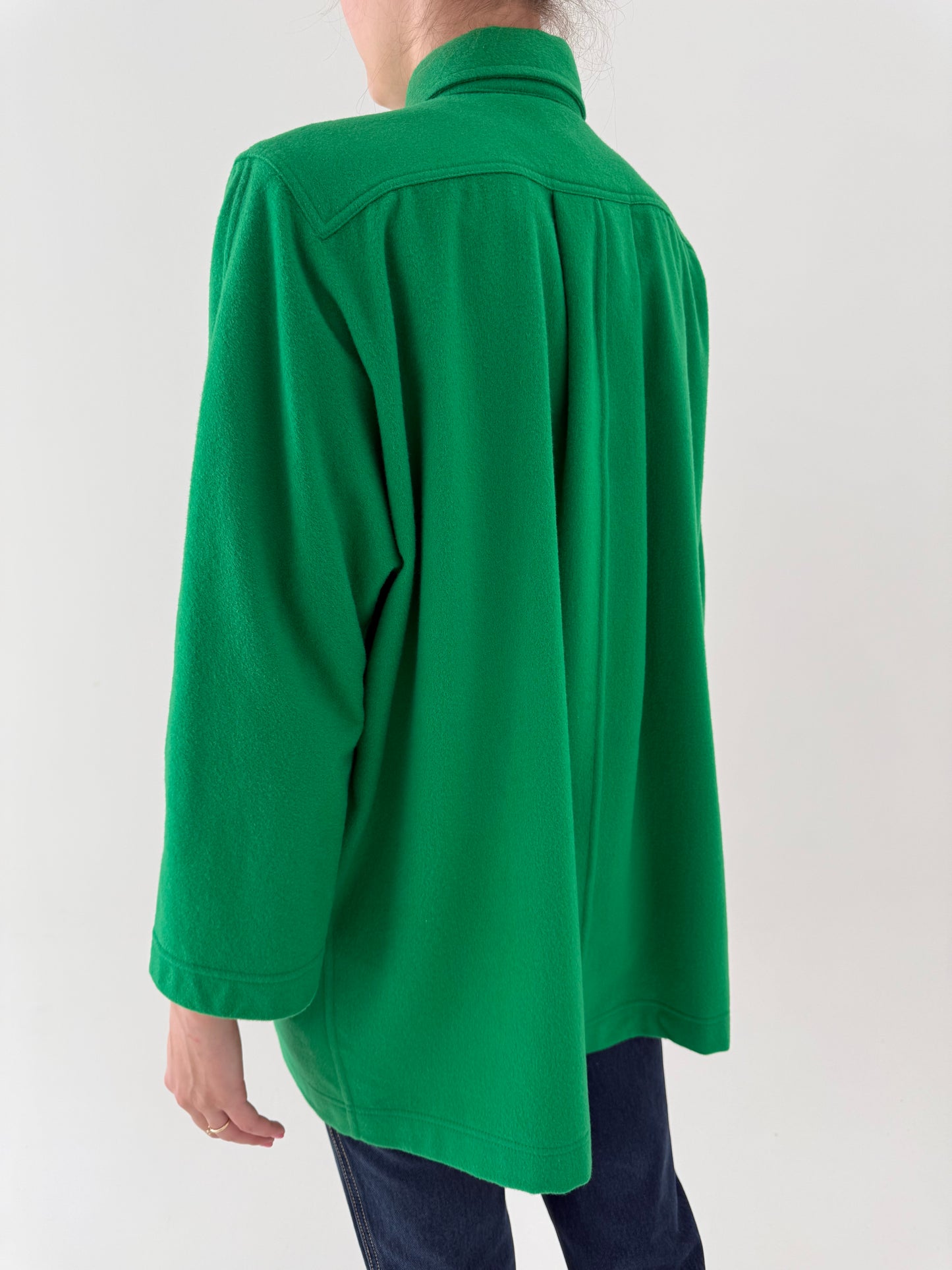 Jacheta Missoni verde tare în croi drapat revenit în trend din lanita extrafina