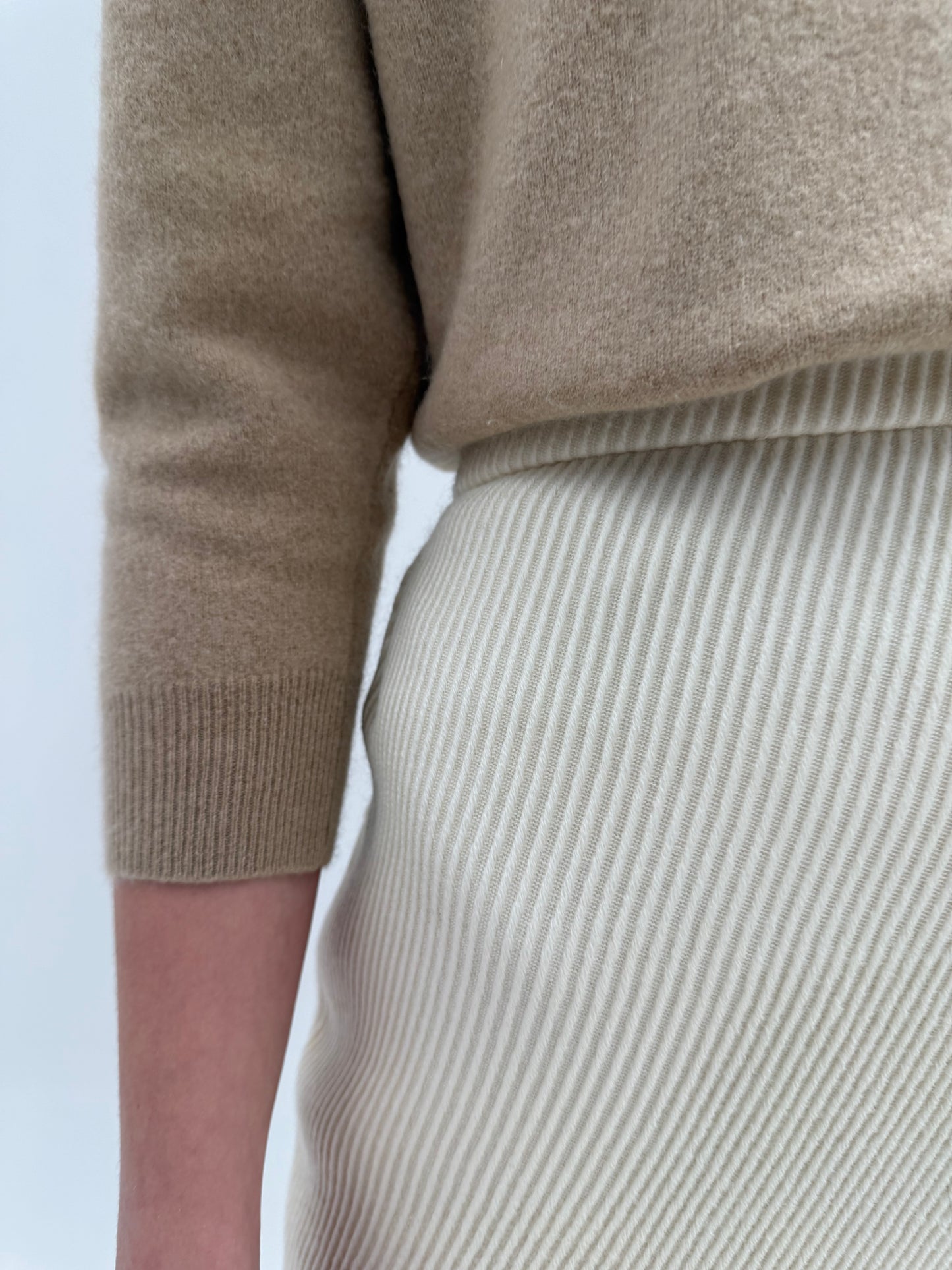 Fustă mini cu talie ultra înaltă din stofă groasă de lana texturată