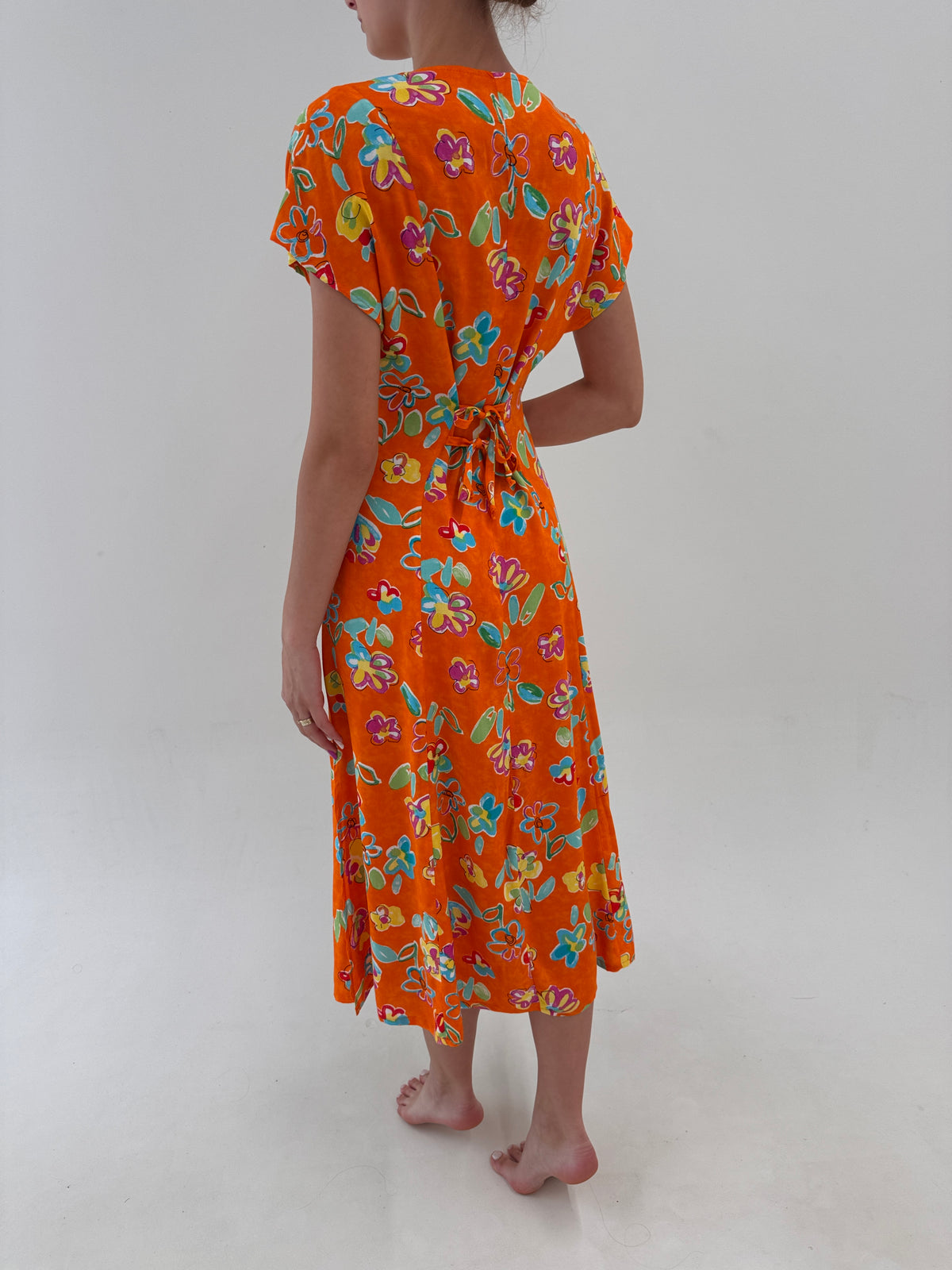 Rochie vintage maxi super vaporoasă în culori tari cu talie reglabilă