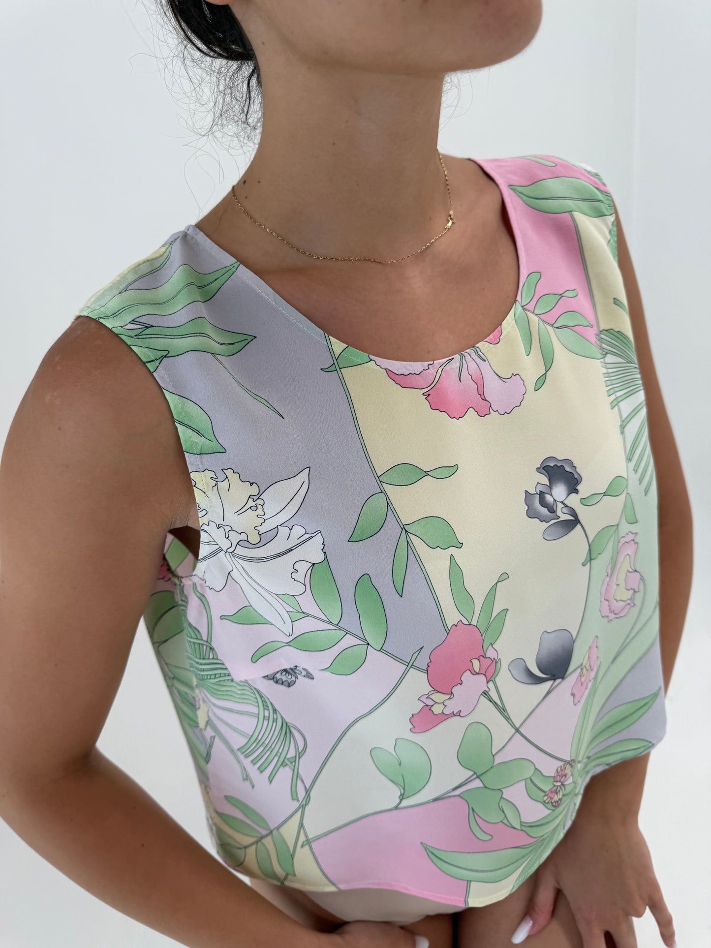 Set din mătase naturală cu print în stil Pucci în culori pudrate