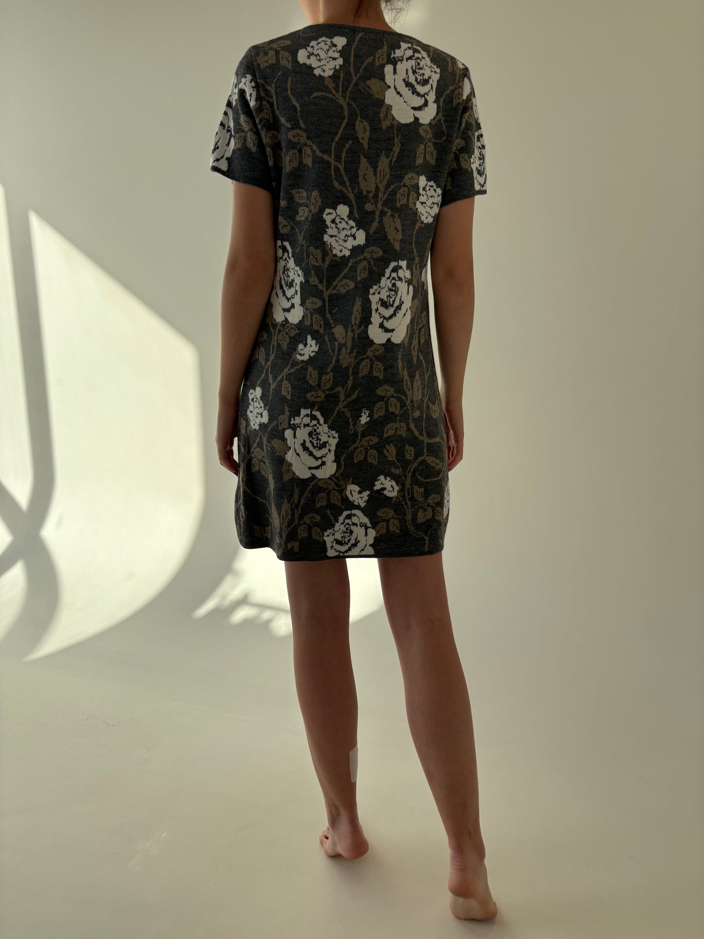 Rochie din jerse excepțional de gramaj mare din lana merino extrafina