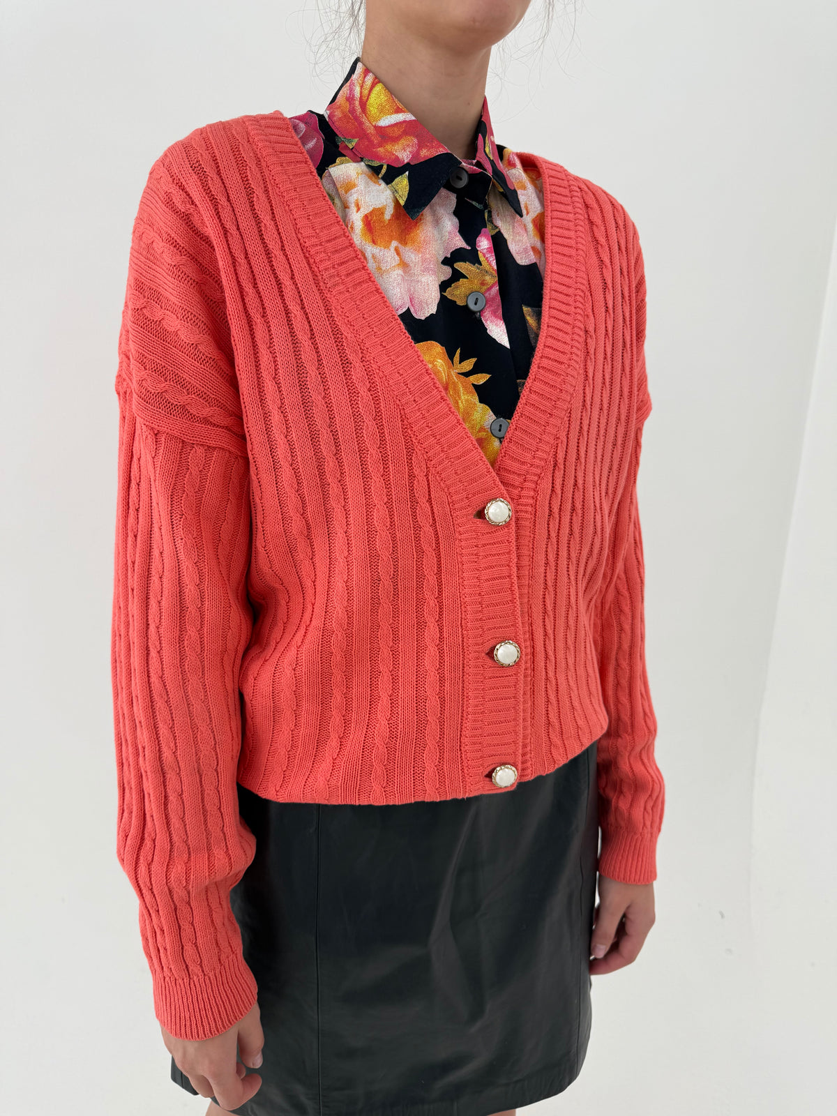 Cardigan vintage salmon orange din mix de lana extrafina în croi lejer