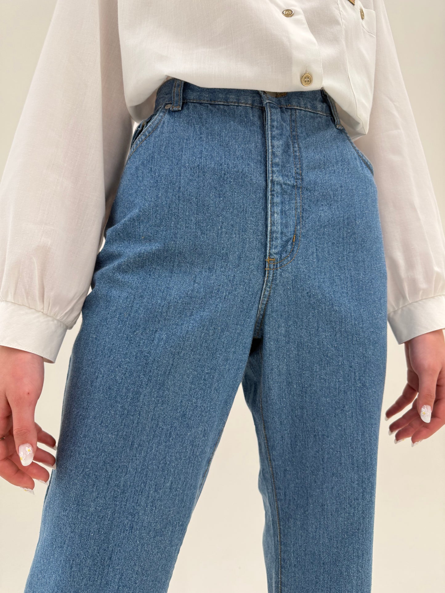 Jeans vinatge tall ușor evazați classic wash cu talie ultra înaltă