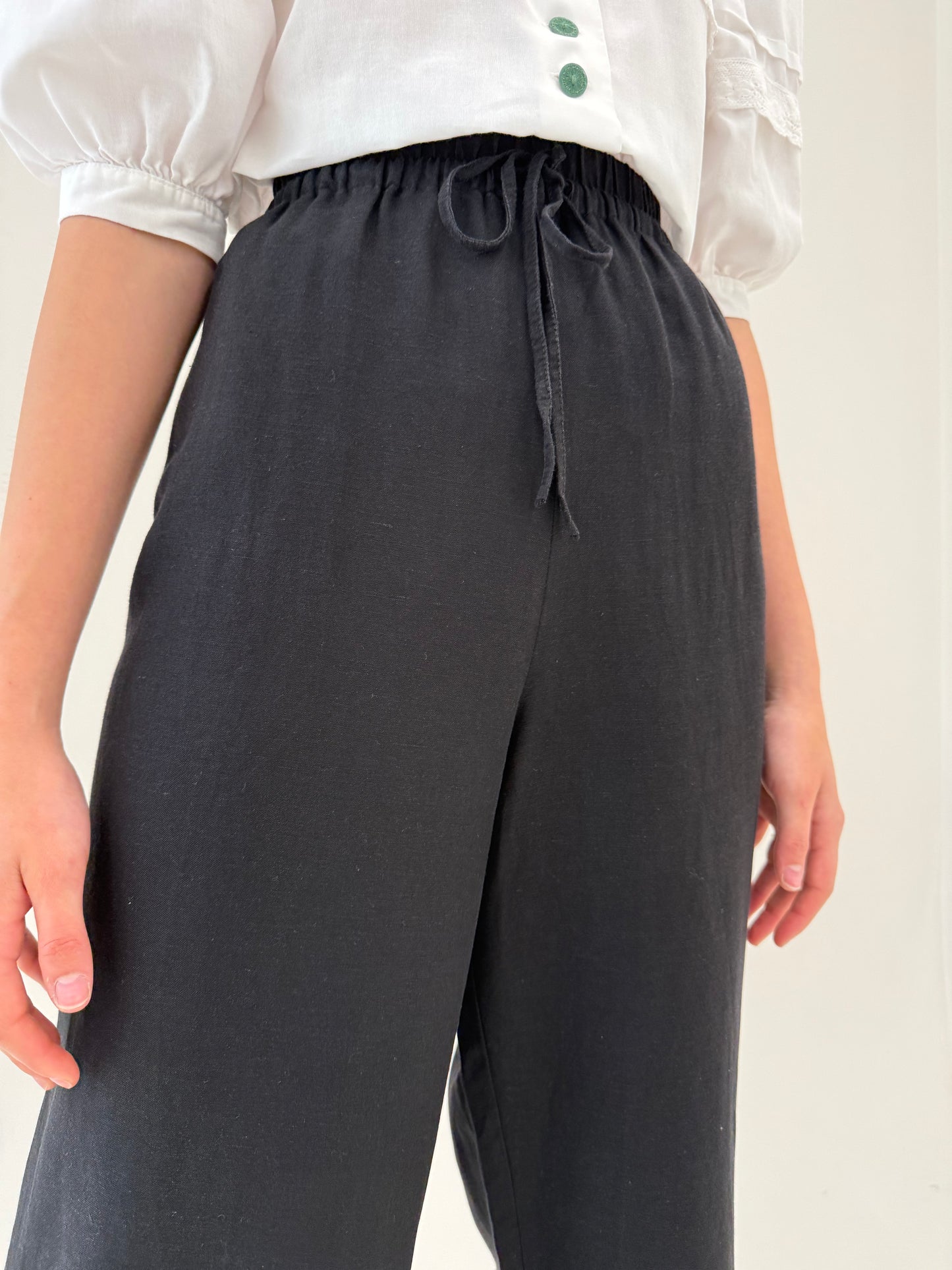 Pantaloni palazzo negri super vaporosi de vară din in cu talie ultra înaltă