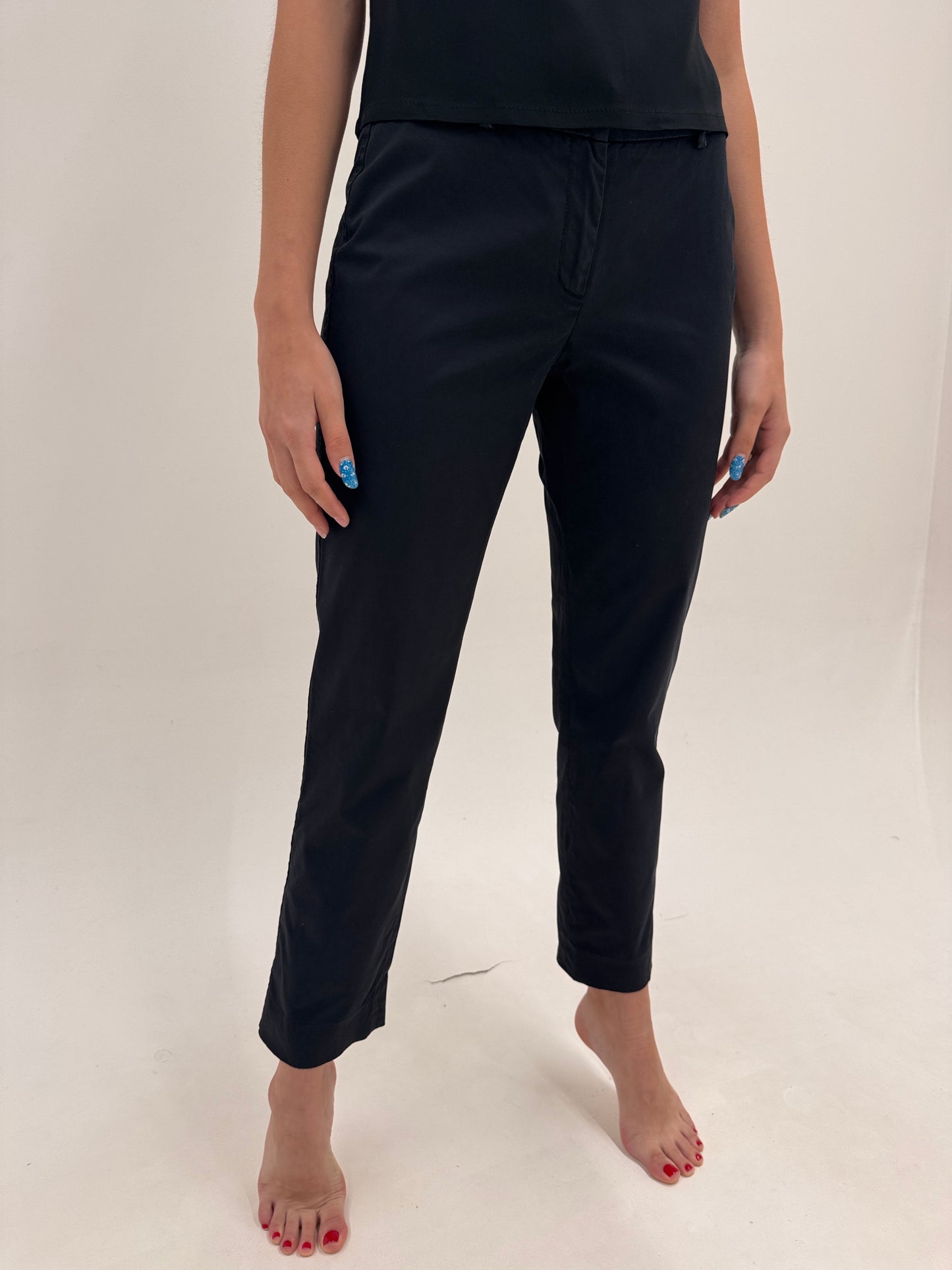 Pantaloni Max Mara negri din twill ultra confort modelator în croi clasic petite