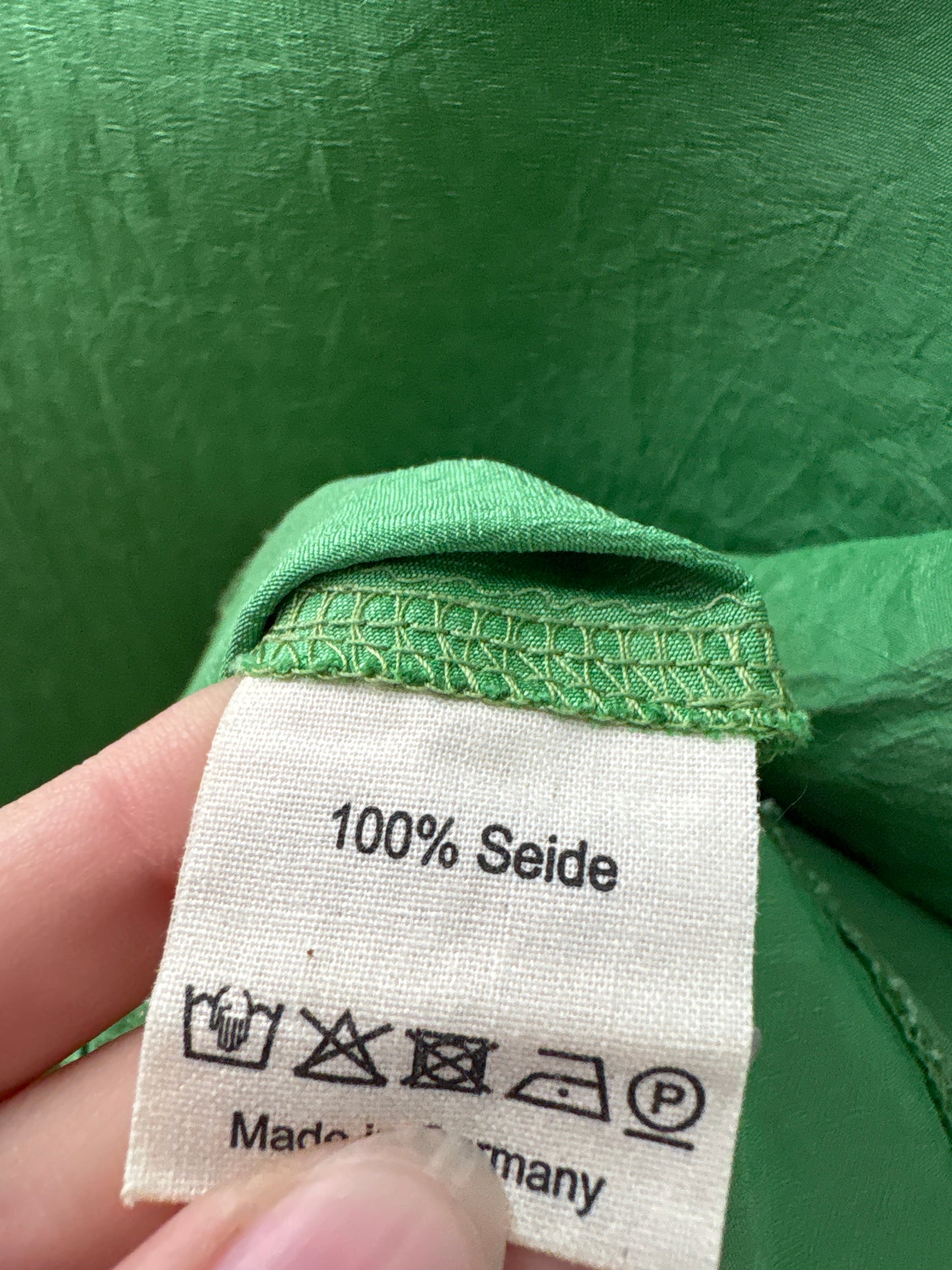 Corsaj din mătase naturală structurată verde tare