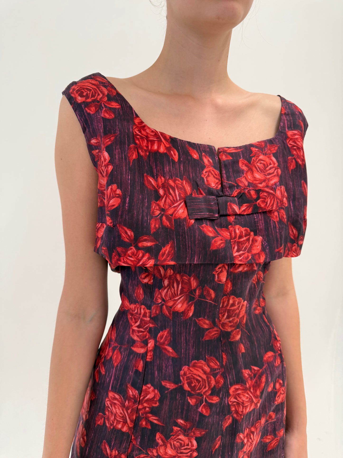 Rochie Old vintage anii 60 de la business la cocktail din mătase naturală