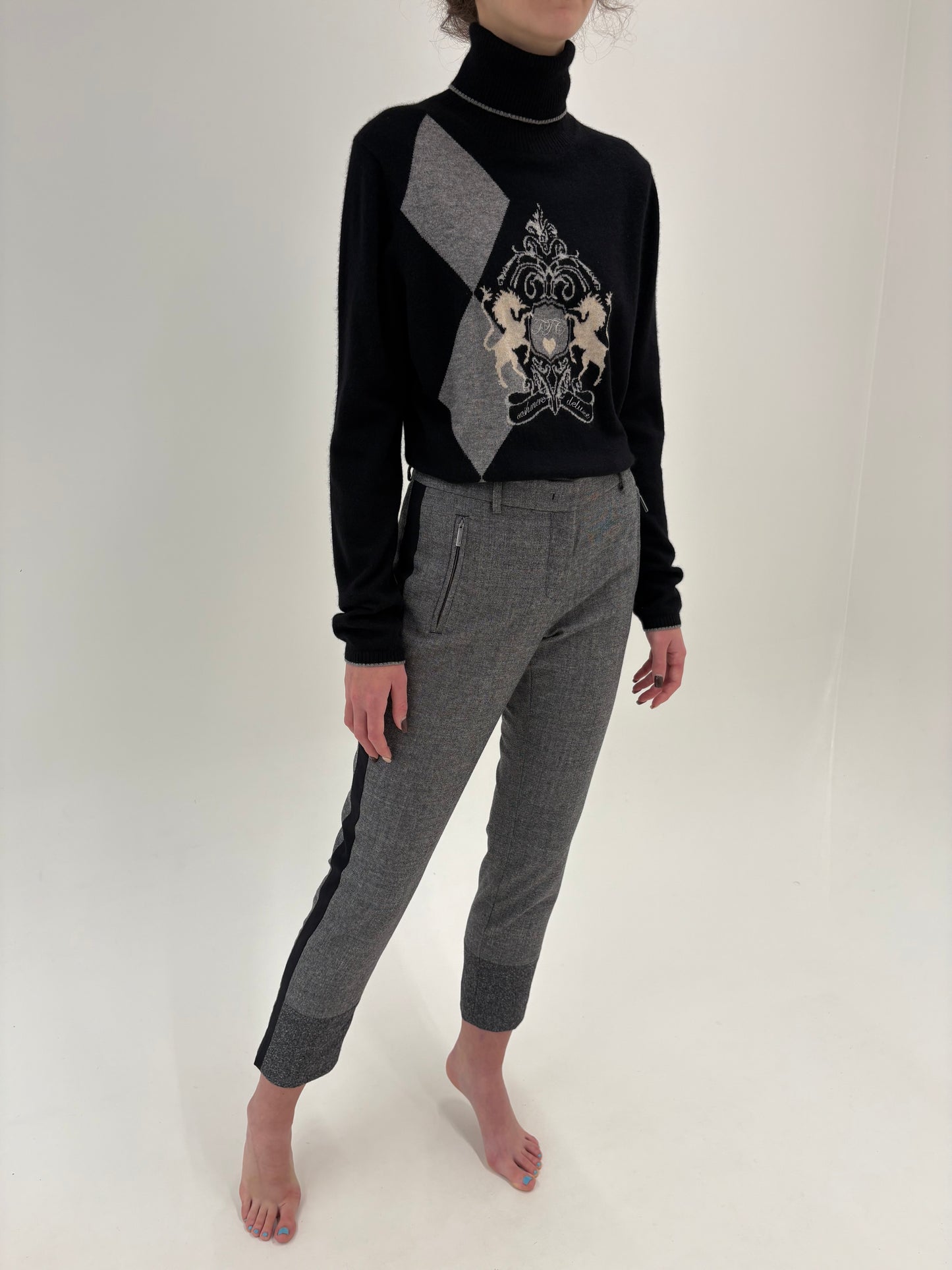 Pantaloni Max Mara țigaretă cu vipușca din stofă ușor strech de lana