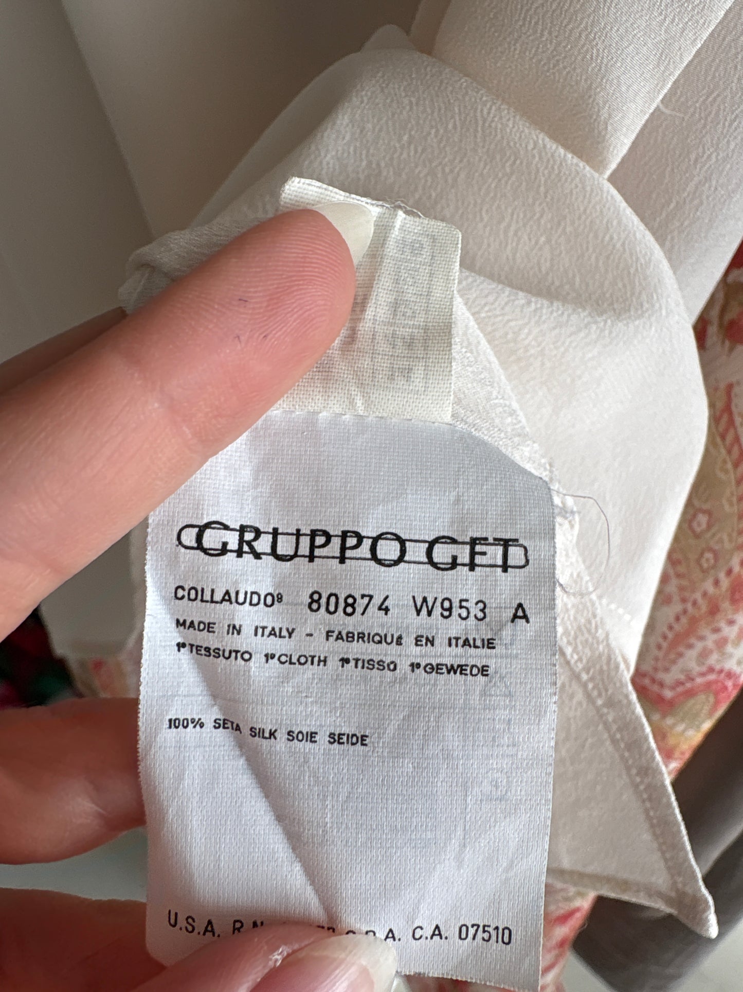 Top butter white din mătase naturală de brand luxury italian în croi minimalist