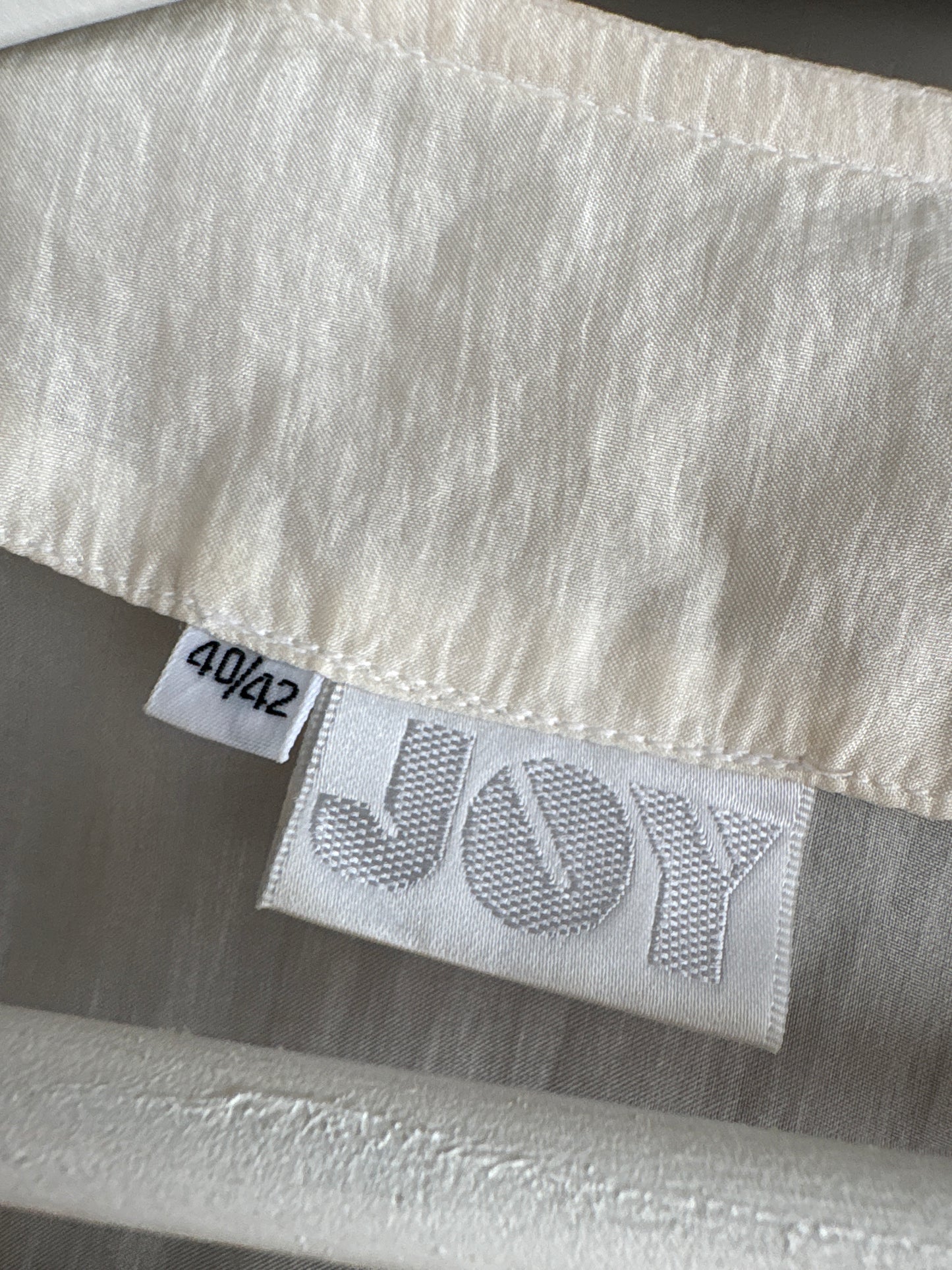 Tricou din mătase naturală în croi retro modern butter white