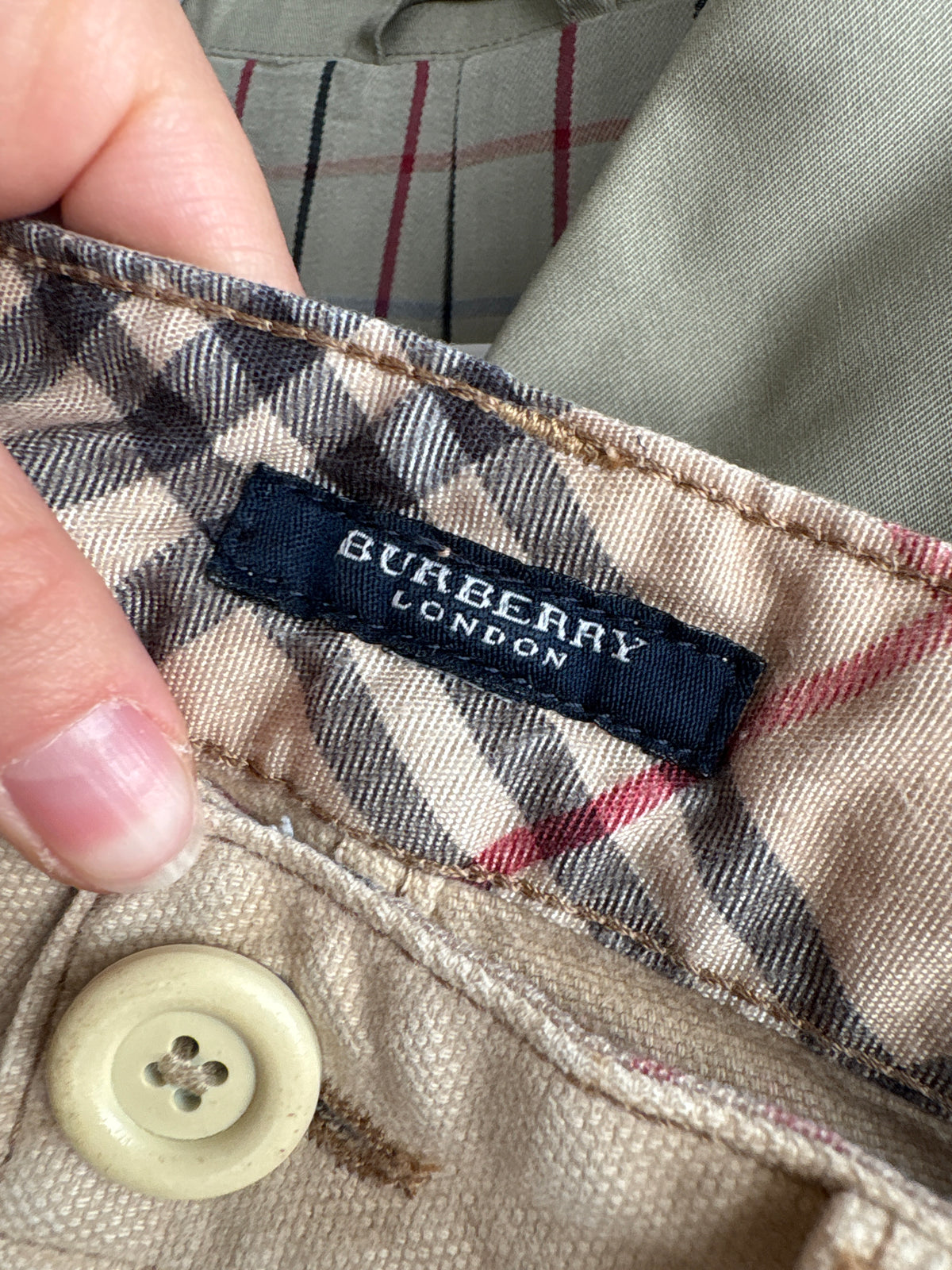 Pantaloni Burberry camel din heavyweight cotton canvas in croi clasic