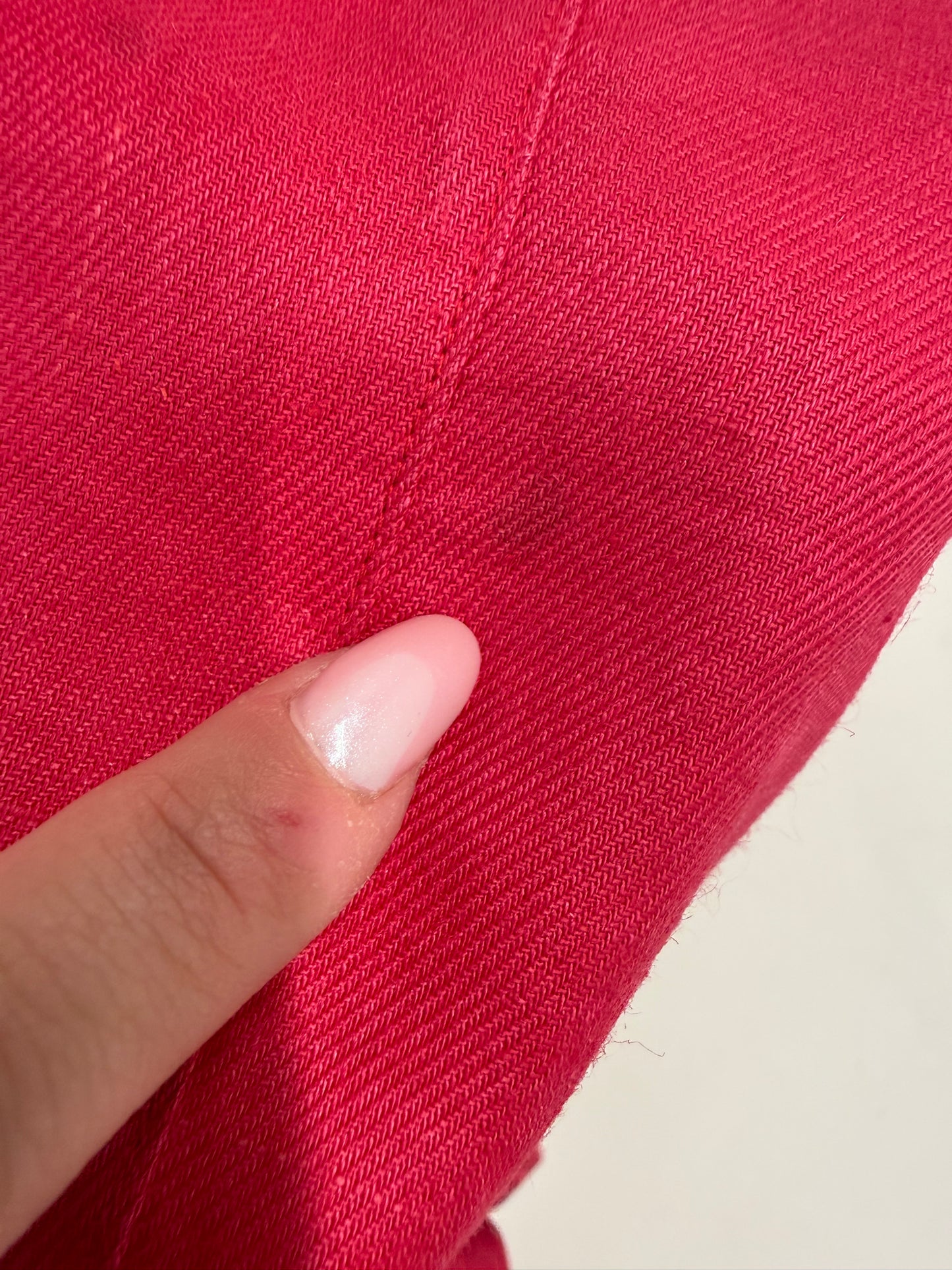 Sacou dark fucsia cu broderie din in excepțional italian în croi cambrat