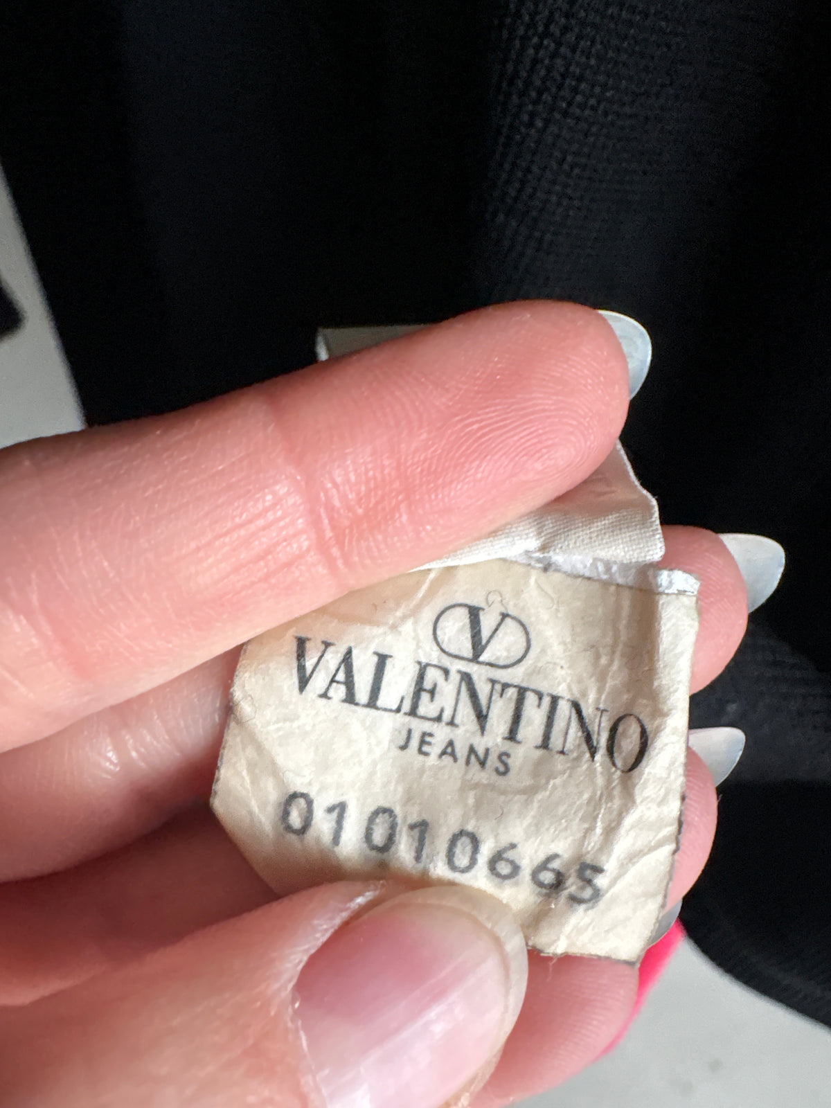 Pulover Valentino negru petite în anchior din lana merino extrafina cu influențe casual