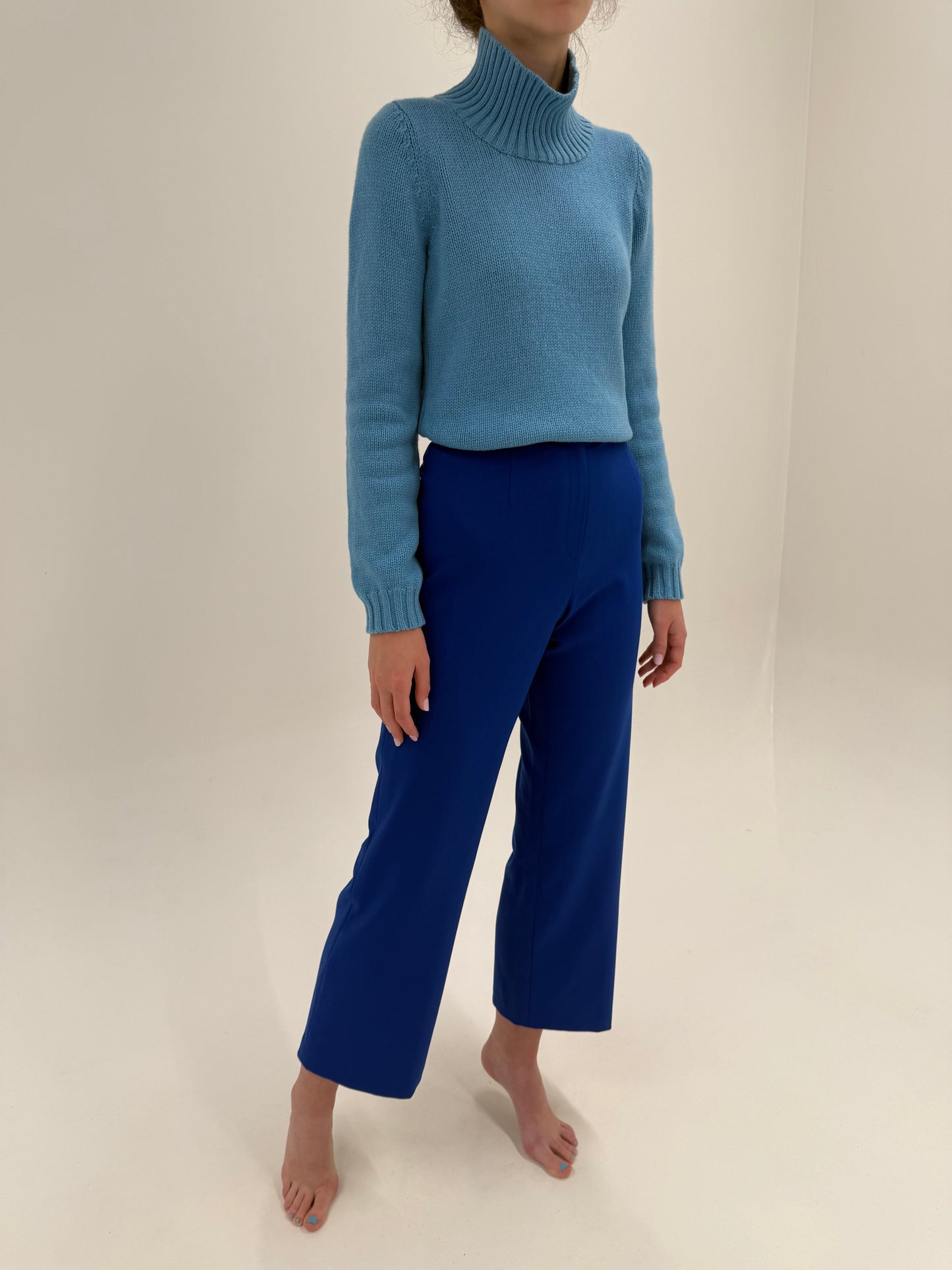 Pantaloni albastru regal de brand luxury Elegance din lana extrafina confort