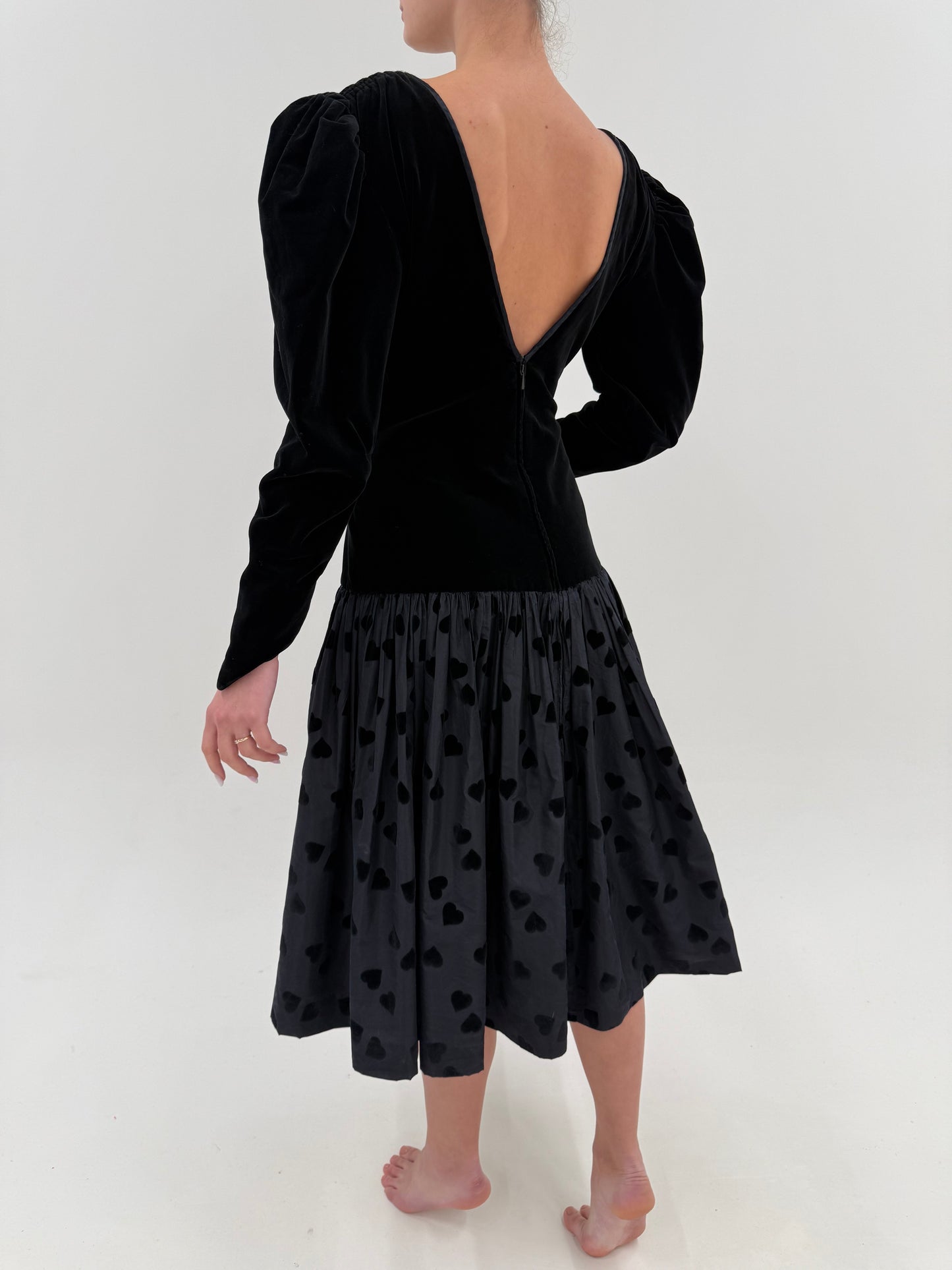 LBD vintage din catifea cu spate gol și tafta cu buline din mătase naturală