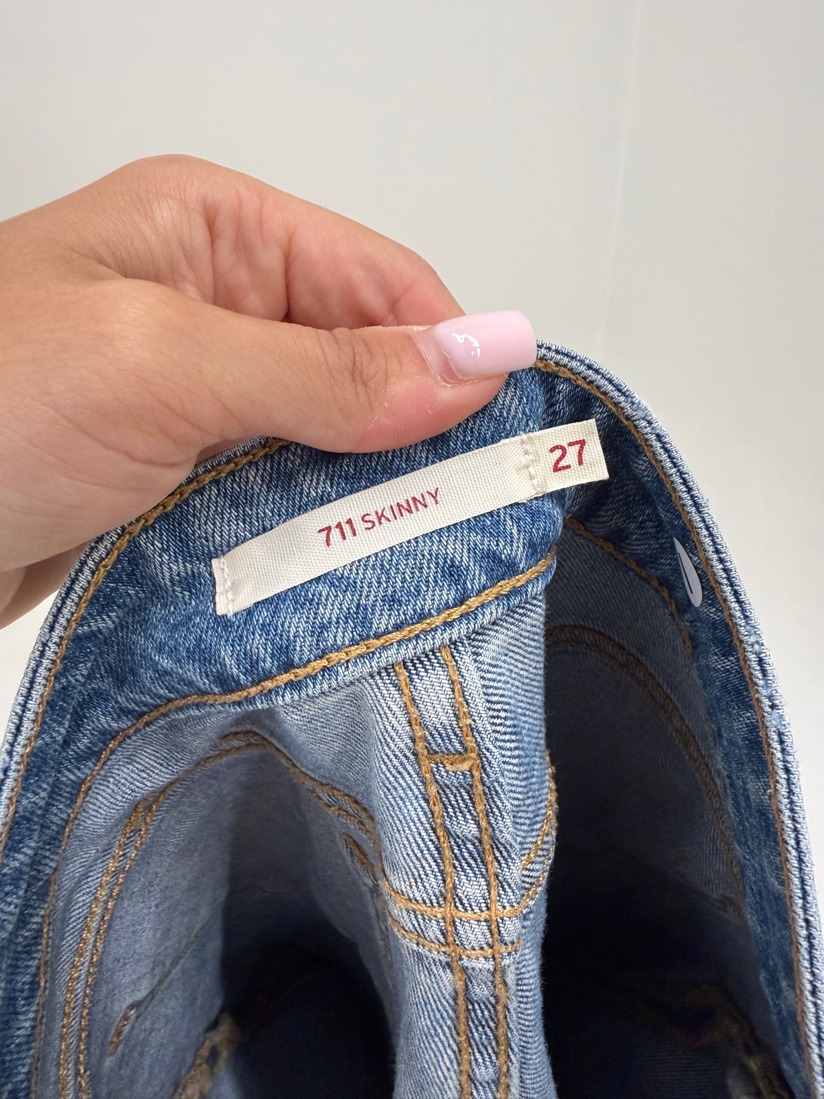 Jeans Levi’s 711 ultra modelator classic wash
