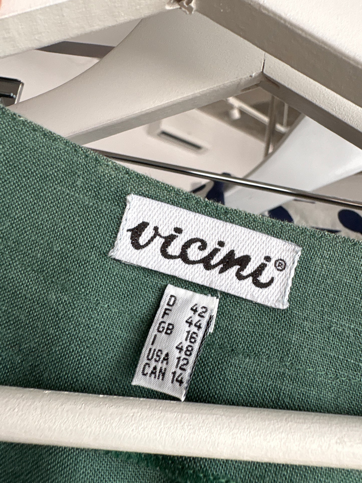 Rochie vintage din pânzăoale de in Eucalyptus green cu talie ușor elastică