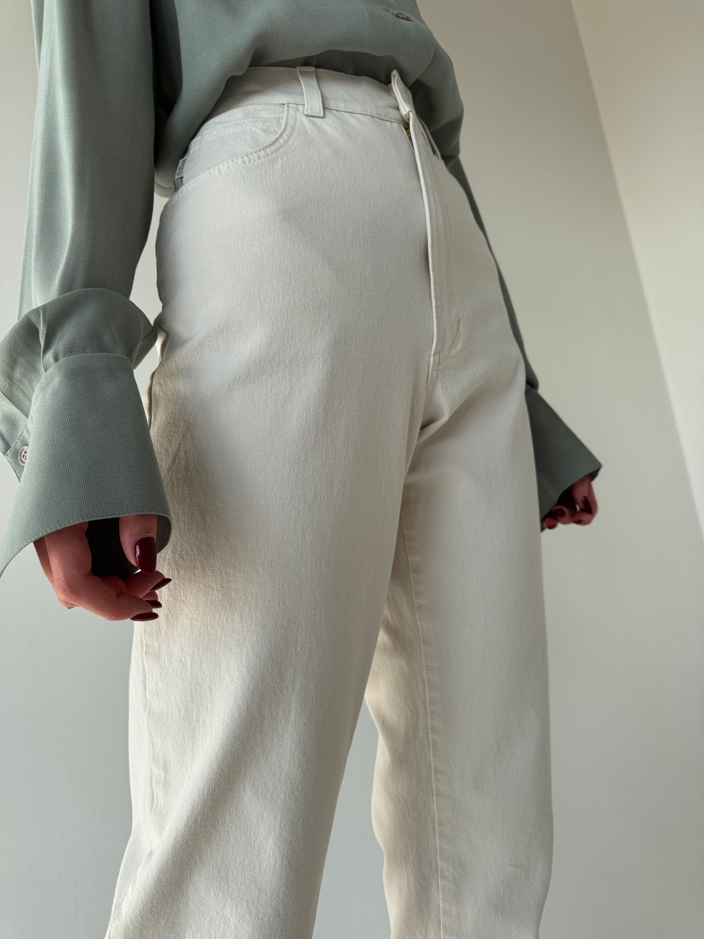 Jeans vintage premium off white ultra modelator cu talie super înaltă
