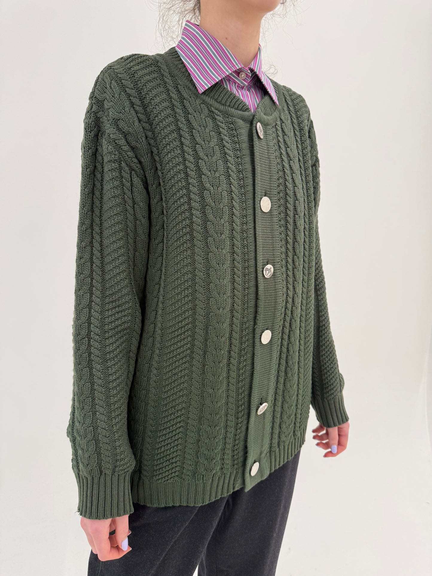 Cardigan vintage gros cu torsade și nasturi metalici argintii din lana extrafina