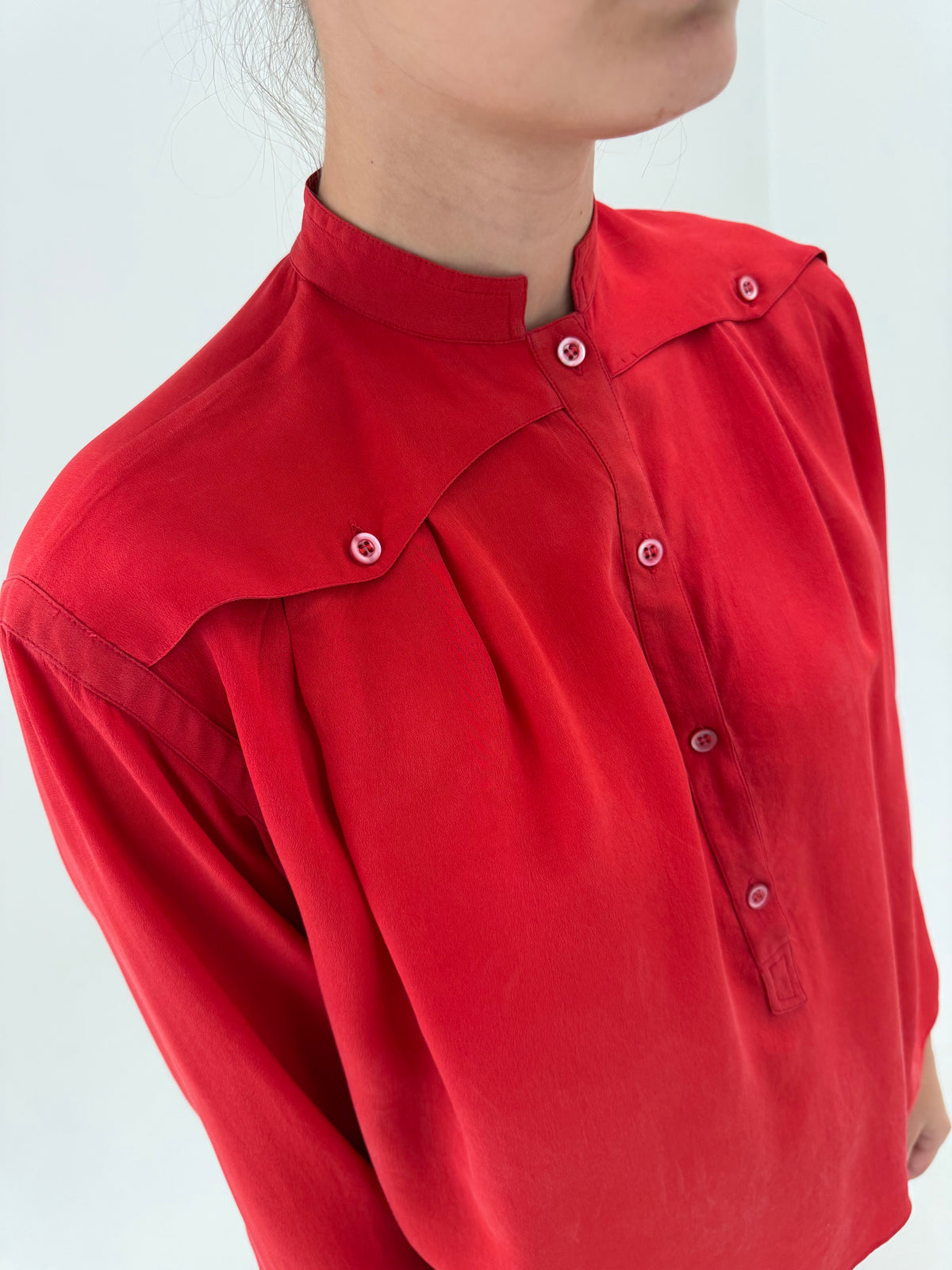 Cămașa Armani vintage din mătase naturală în croi ultra chic retro modern