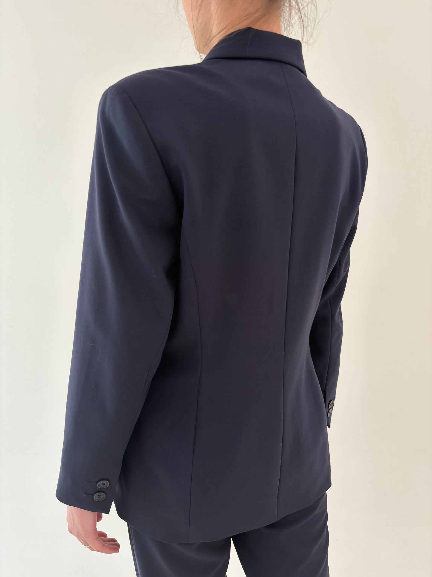 Costum clasic Navy blue din stofita excepțională lightweight