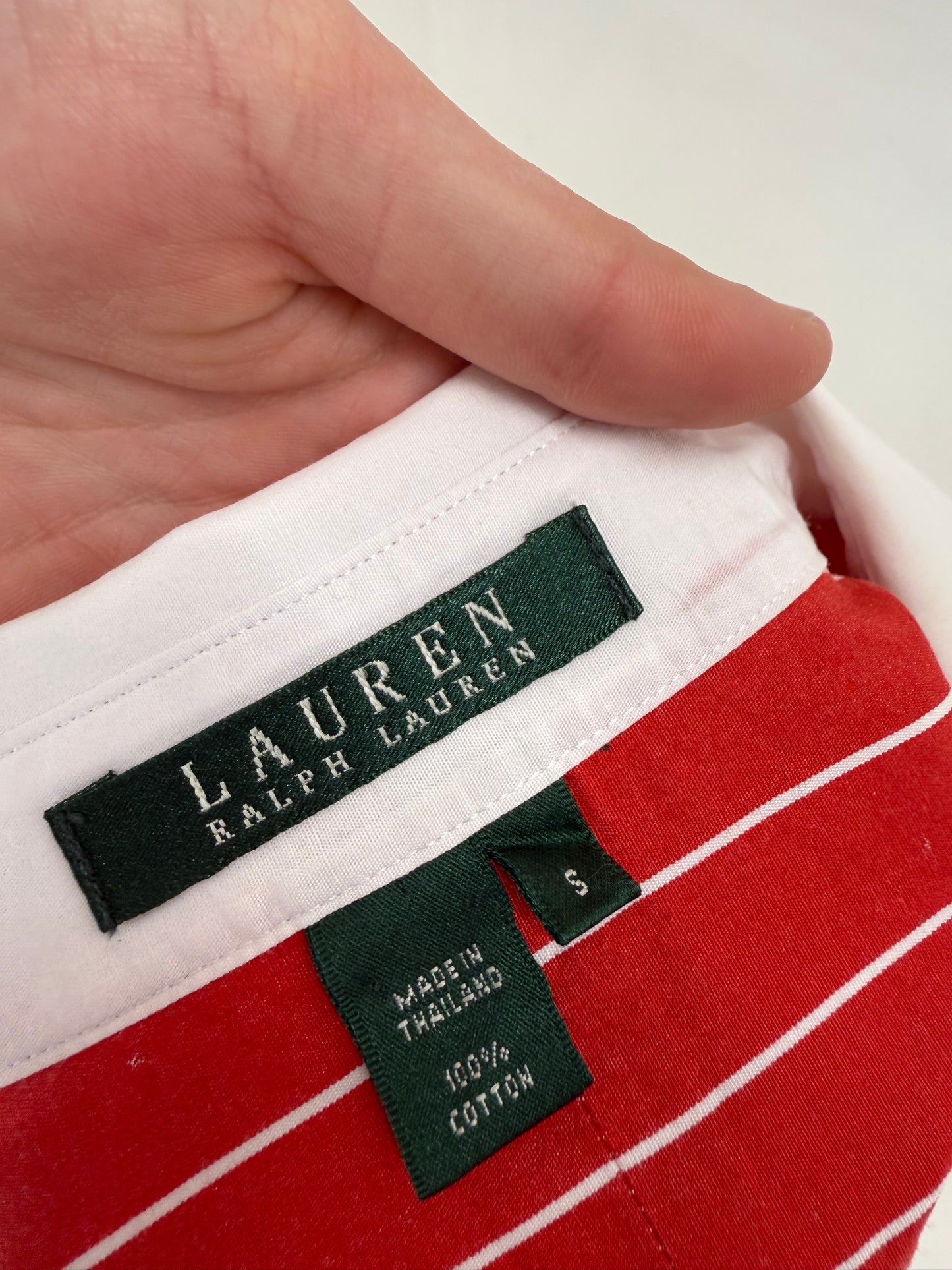 Cămașa Ralph Lauren cu dungi fine verticale ivoire și guler contrastant