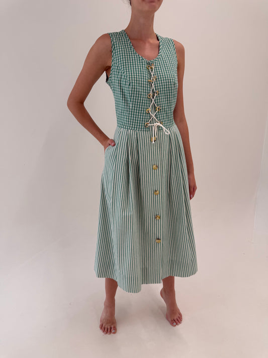 Rochie vintage maxi cu corsaj din pânză de bumbac in dungi și carouri