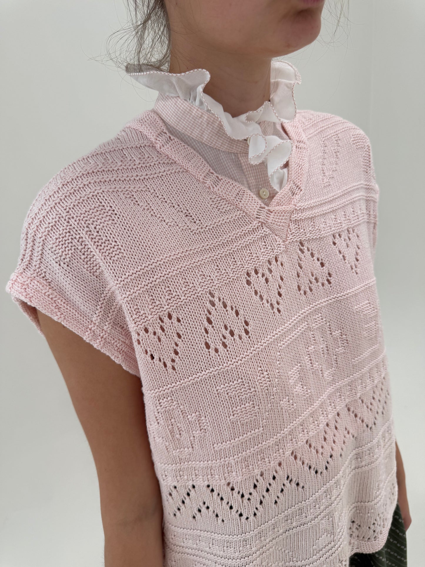 Top vintage din bumbac dantelat powder Pink in croi lejer