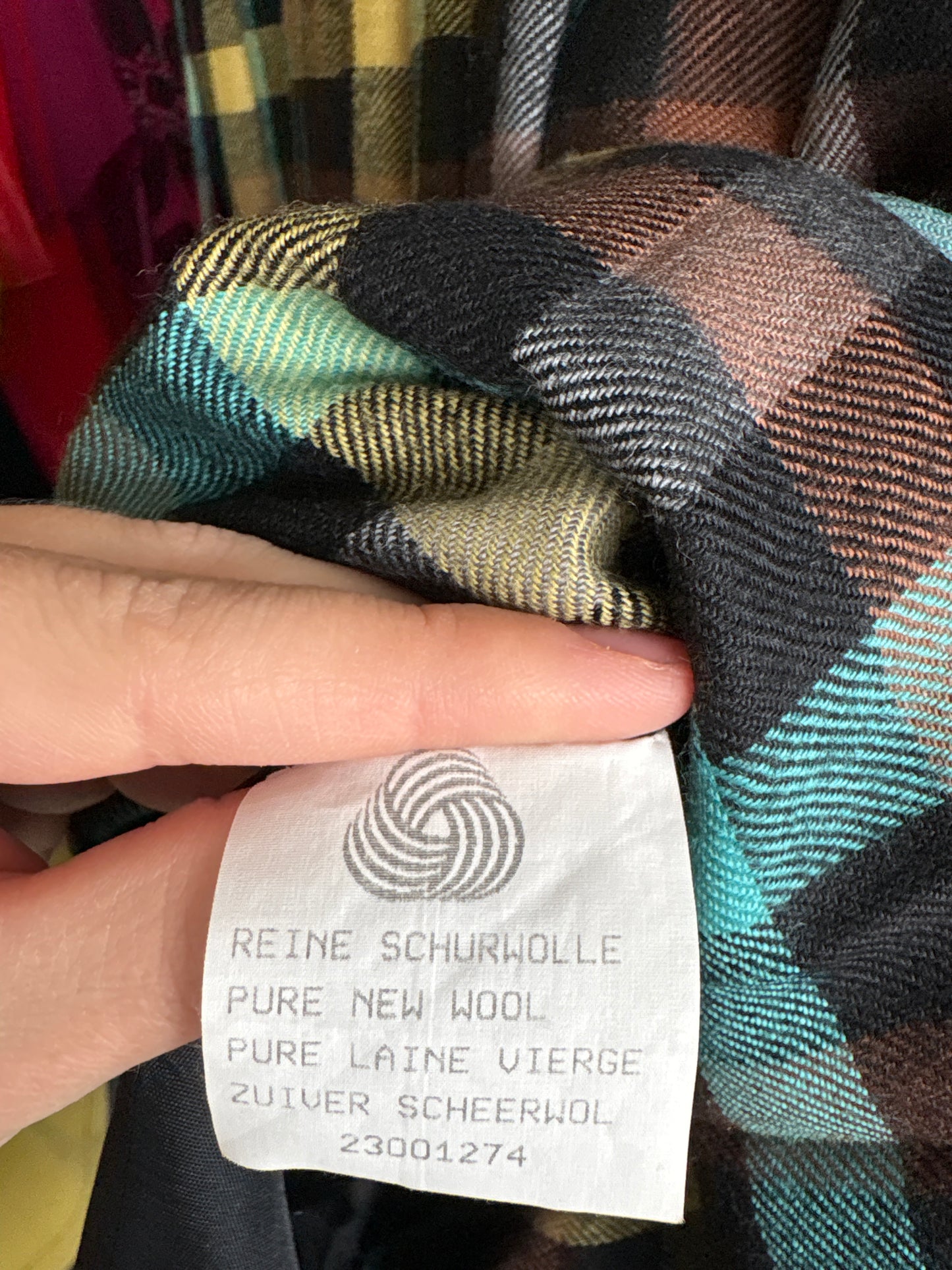 Fustă vintage plisată în carouri din lana excepțională extrem de fină plină