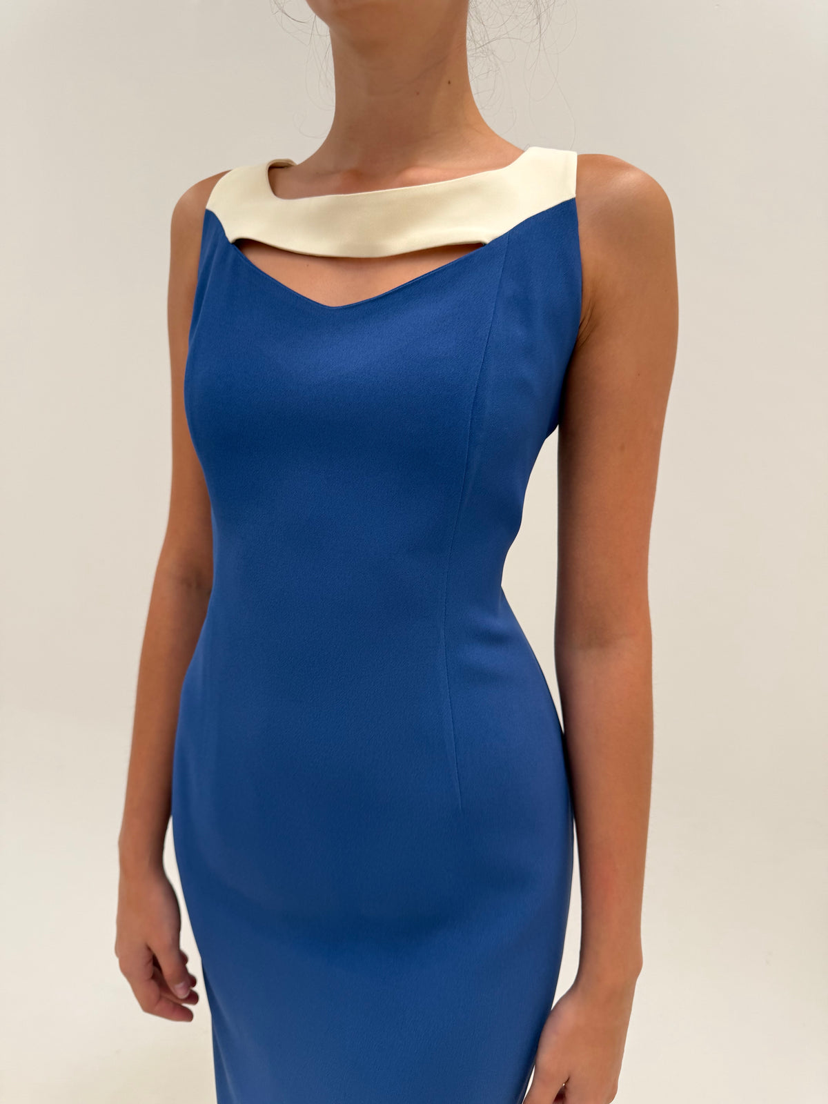 Rochie vintage italiană bodycon în croi ultra chic din stofita de la business la cocktail