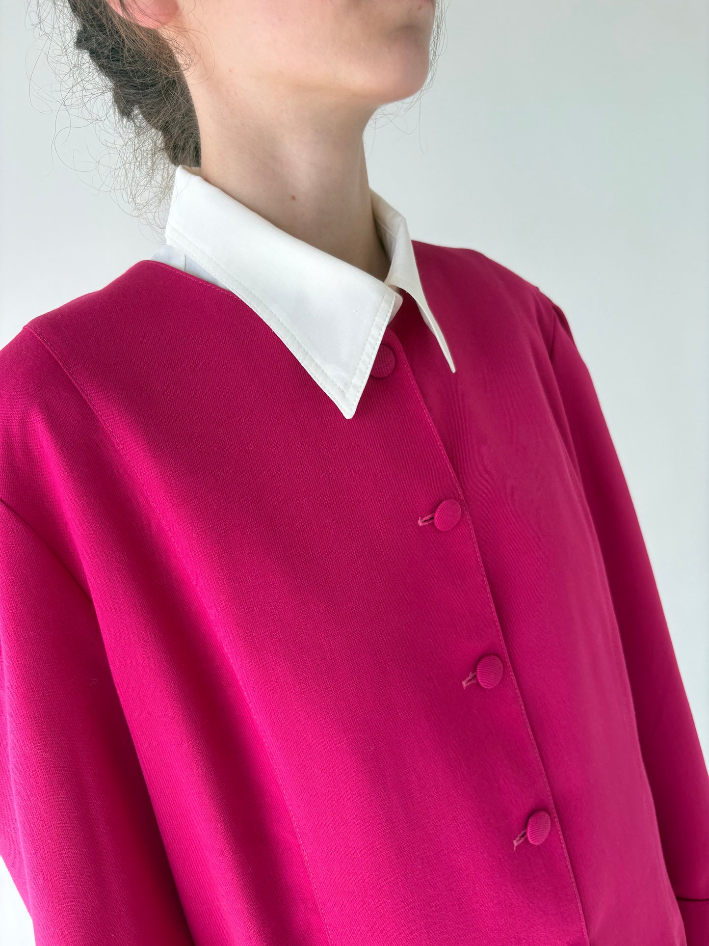 Sacou vintage ciclam în croi minimalist cu mâneci reglabile