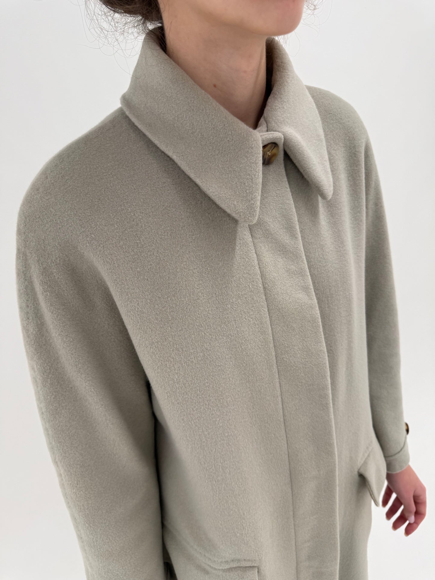 Palton silver gray din cașmir, Angora și lana extrafina în croi minimalist