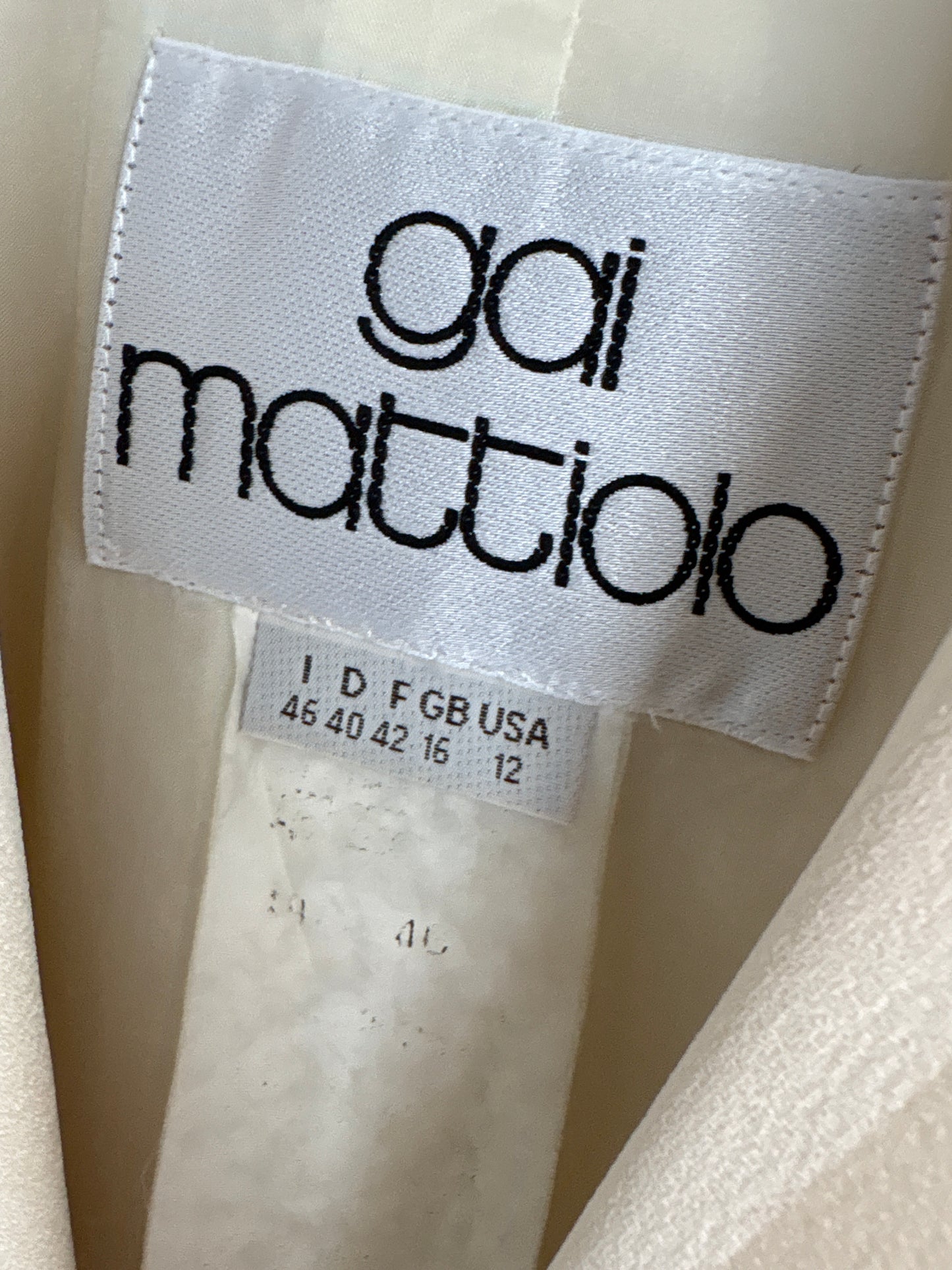 Sacou de brand luxury Couture Gai Mattiolo butter white în dungi și nasturi metalici aurii