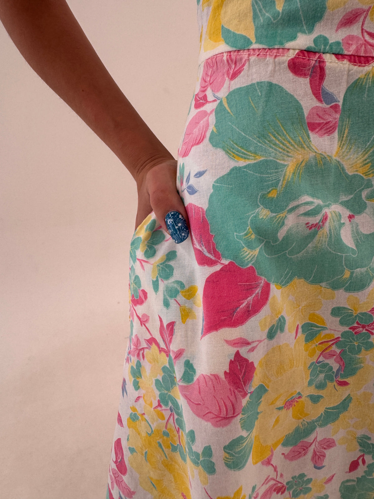 Fustă vintage din pânză de in cu print floral superb și buzunare spre maxi