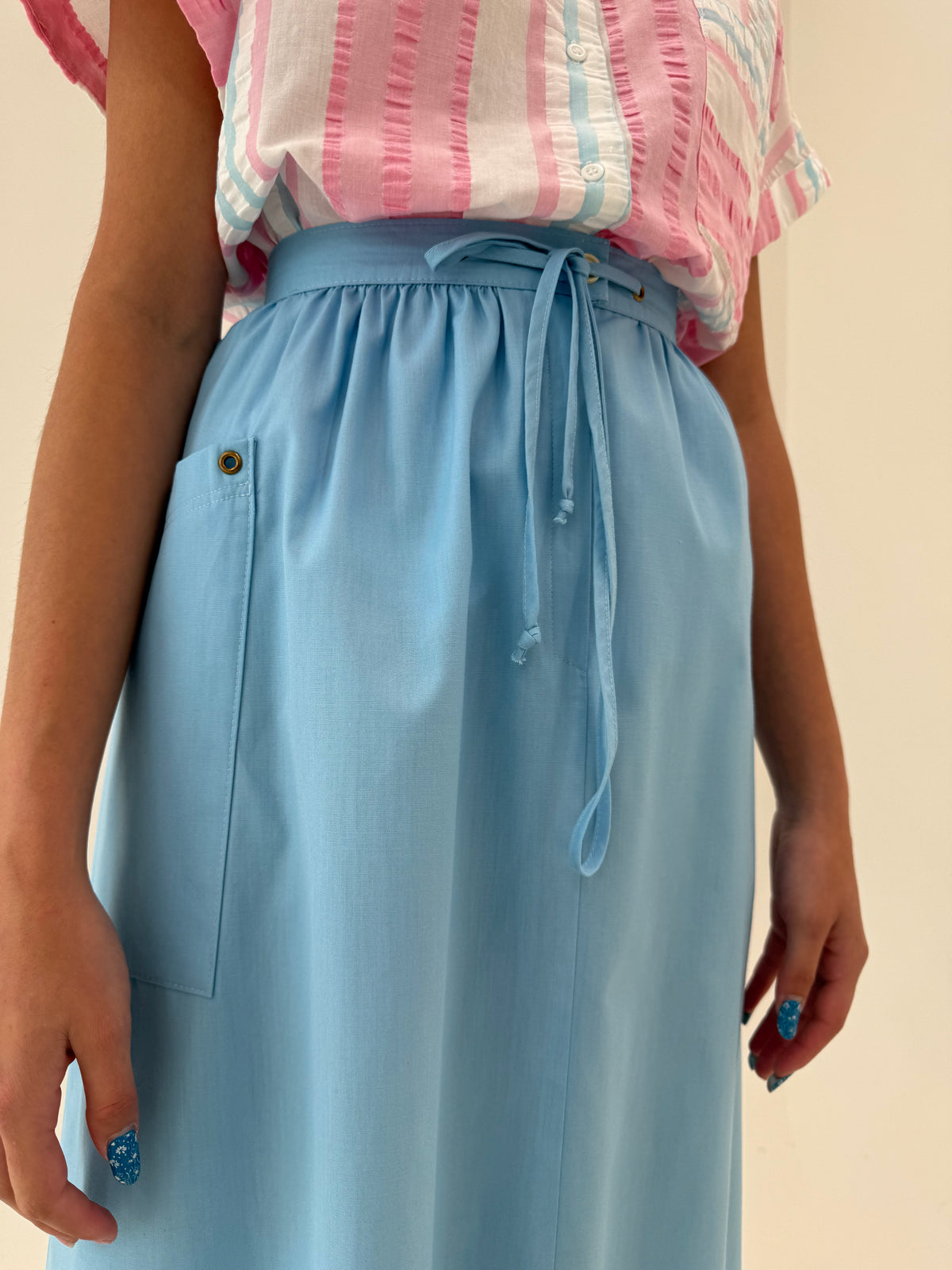 Fustă baby blue din canvas de bumbac cu influențe casual
