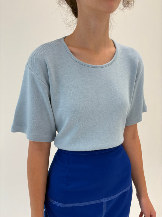 Top baby blue din lana extrafina de gramaj mare