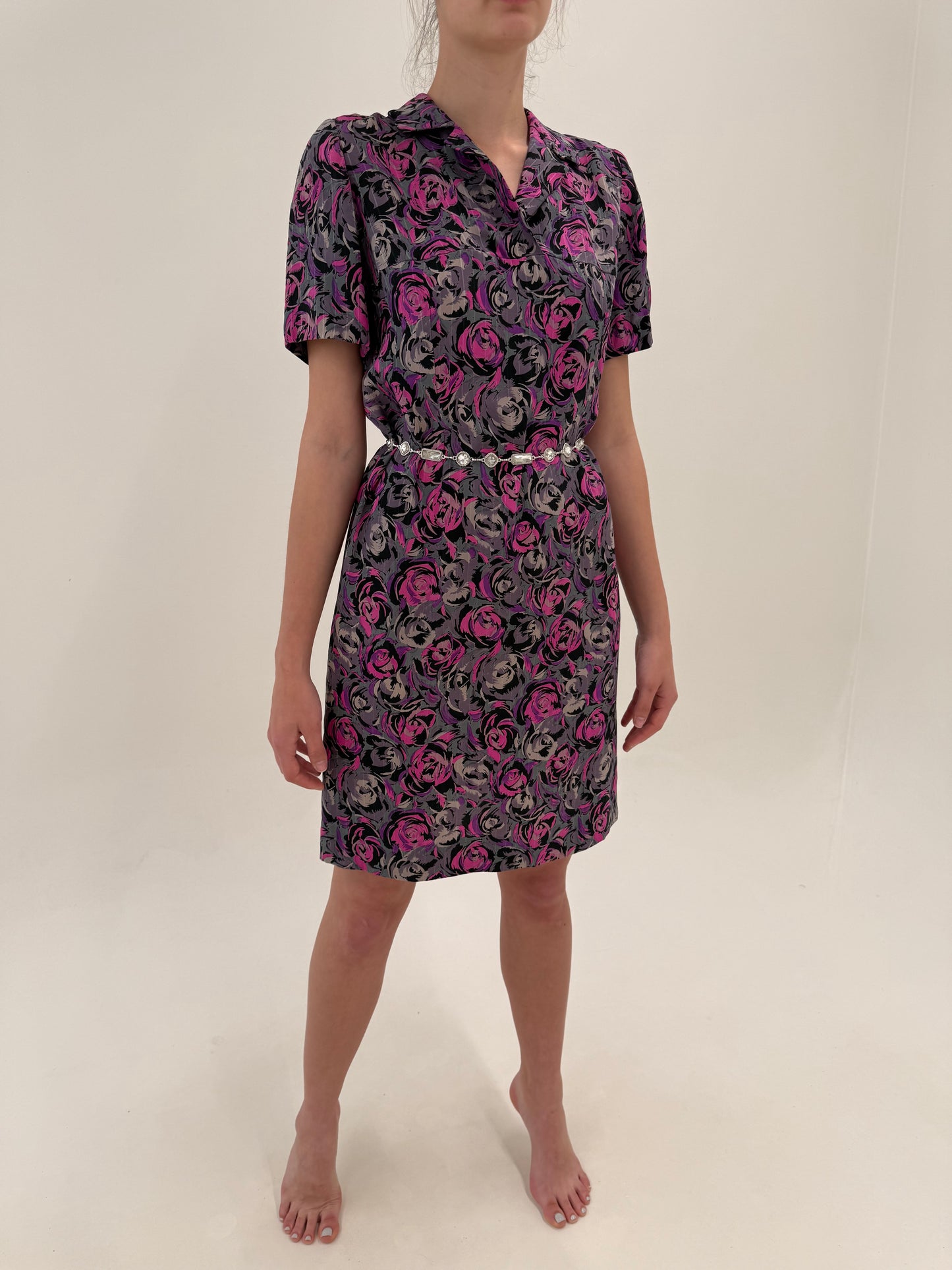 Rochie de zi în croi clasic din mătase naturală cu print superb fucsia