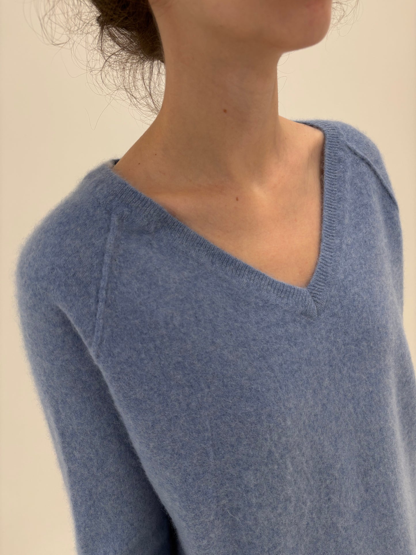 Pulover baby blue din cașmir multiply