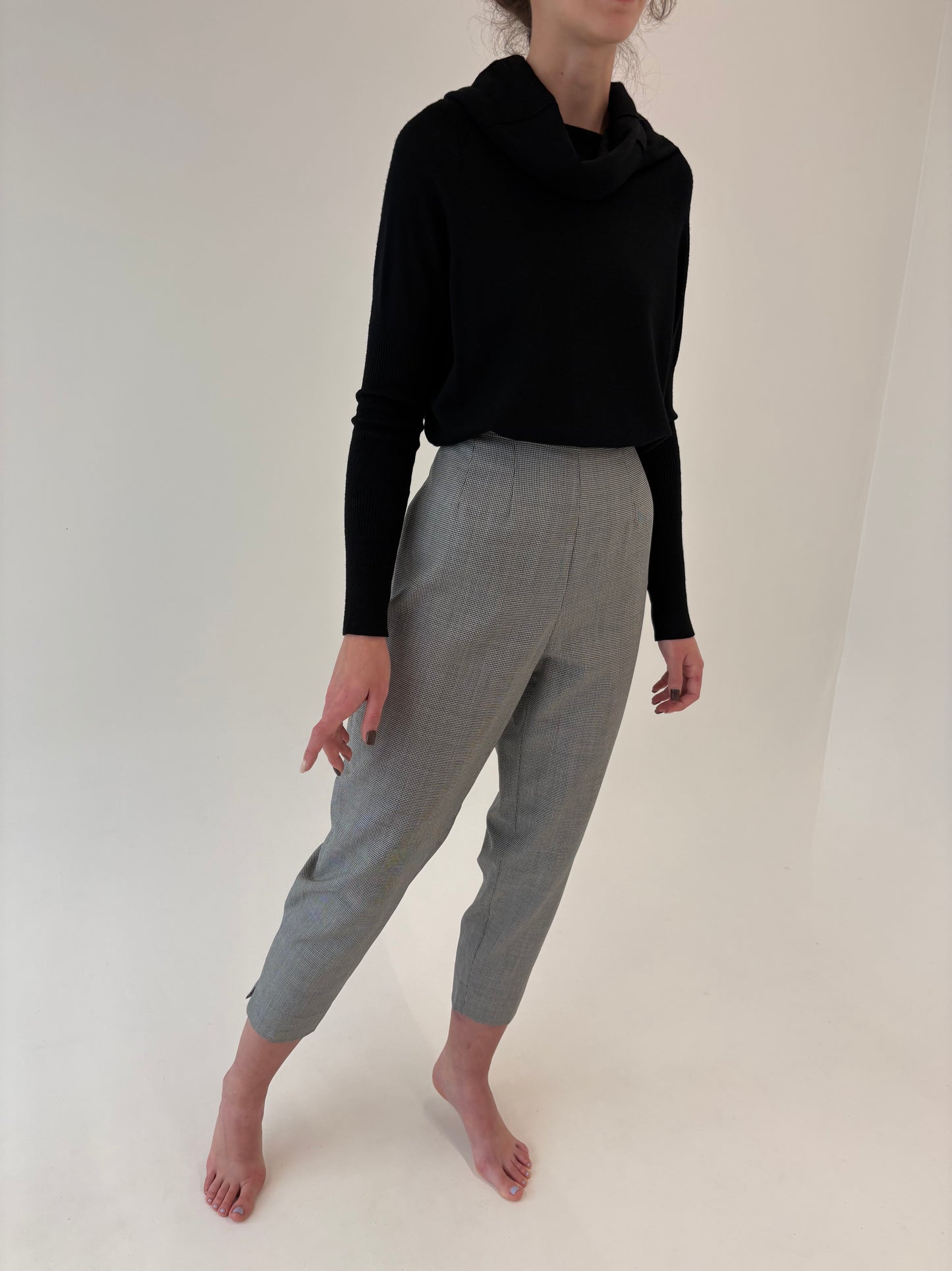 Pantaloni țigaretă din lana extrafina cu talie ultra înaltă