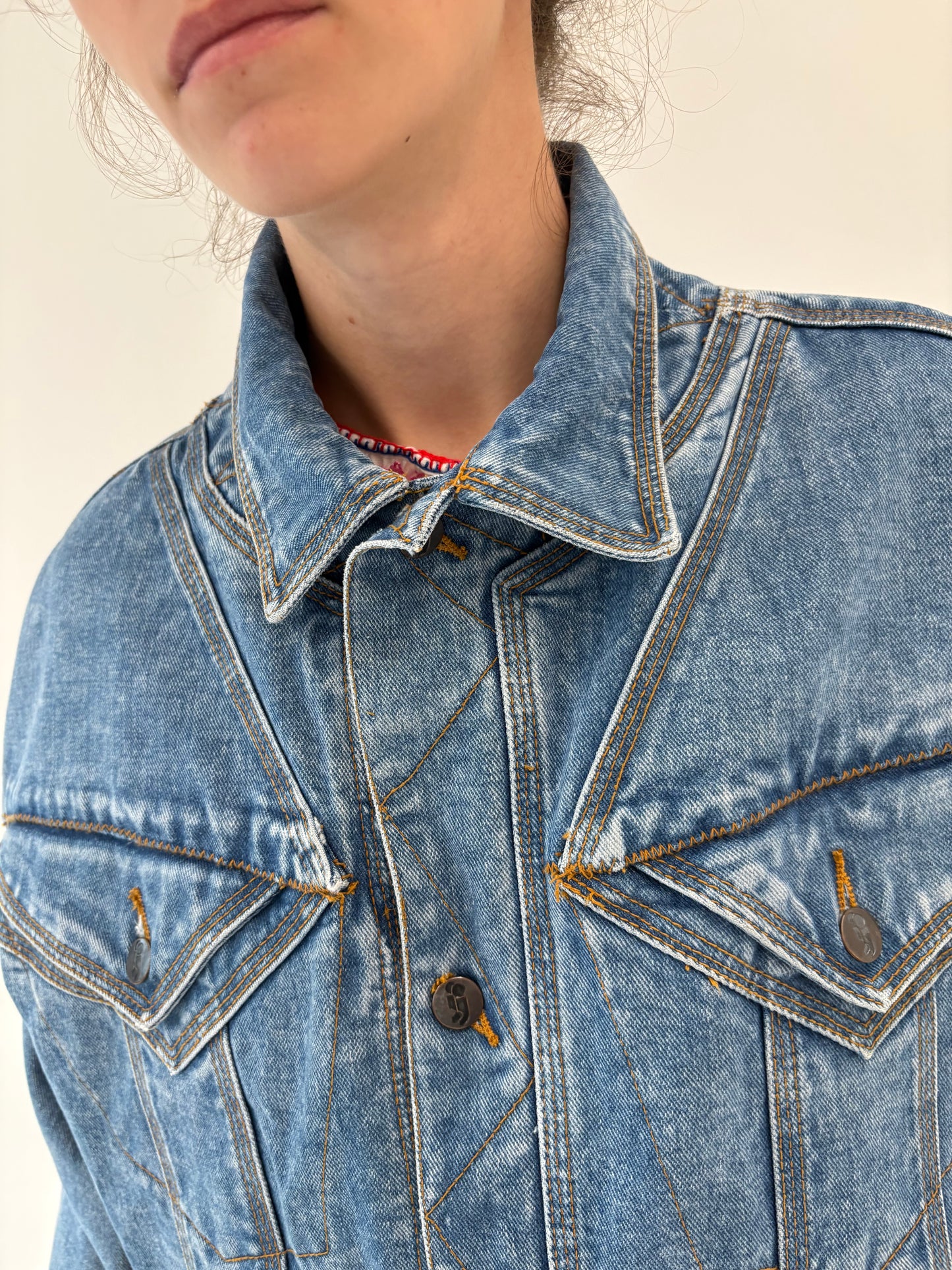 Geacă old vintage din jeans structurat anii 80