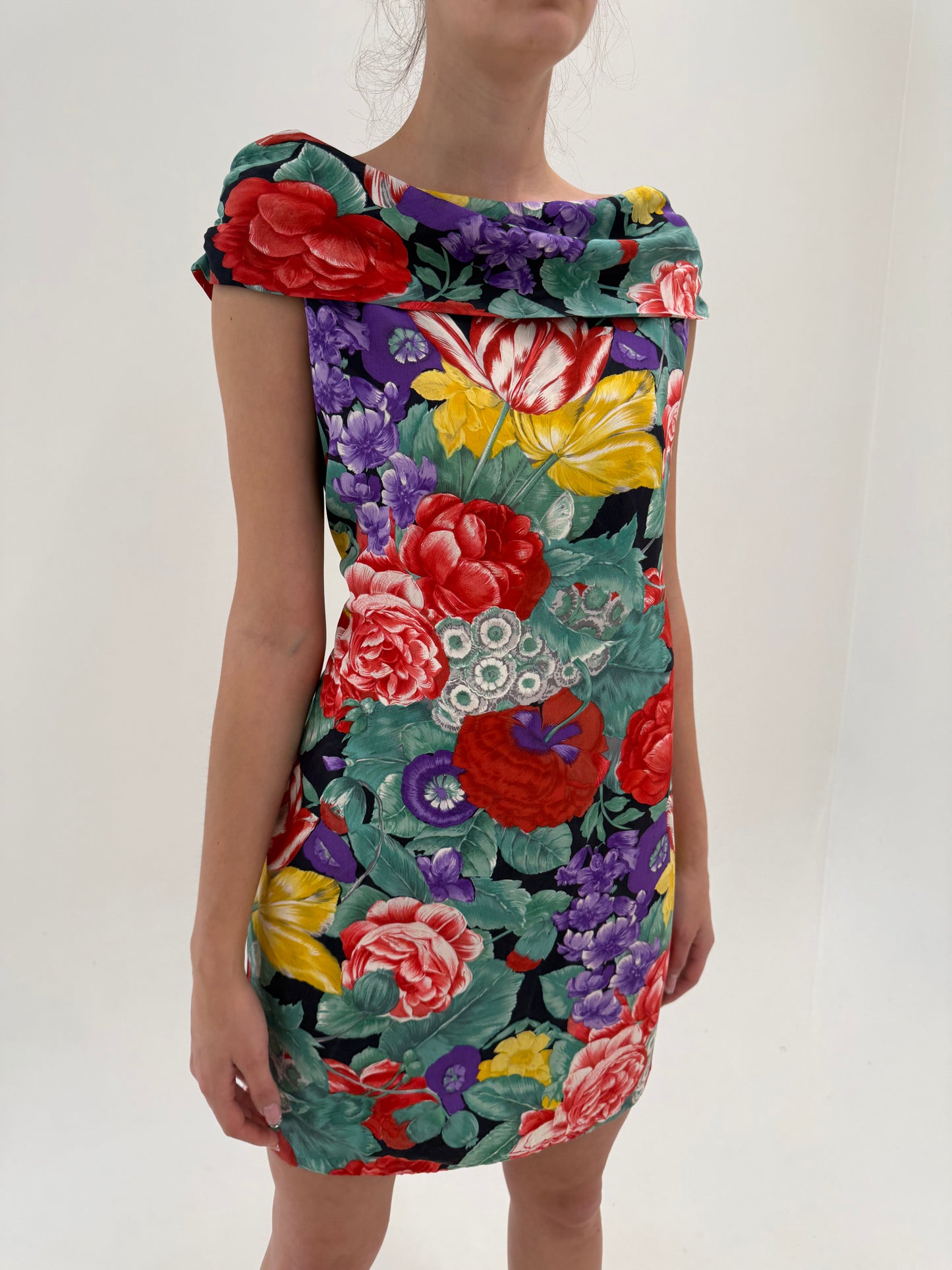 Rochie vintage in stil Jackie Keneddy din mătase naturală în croi de ani 60