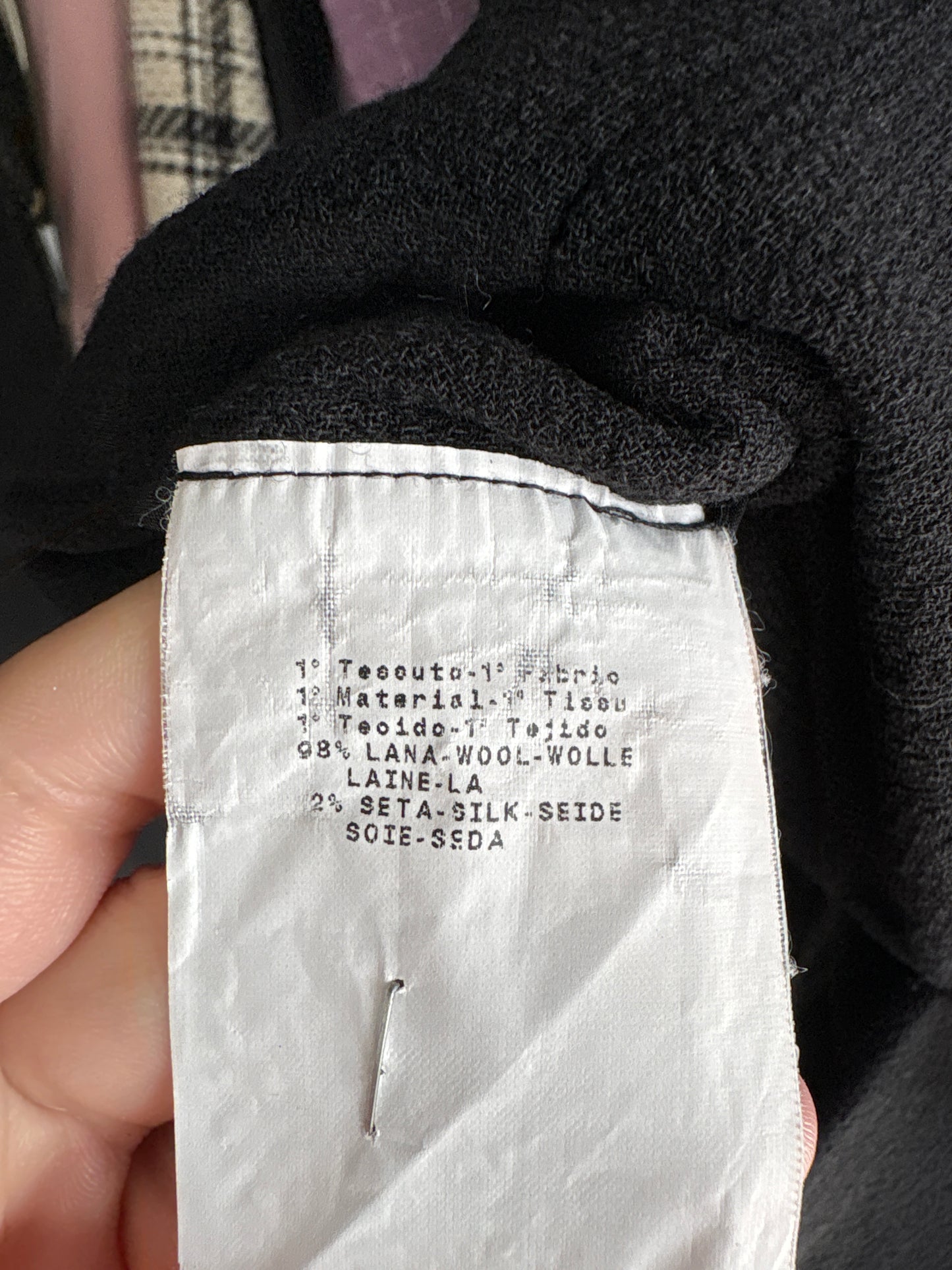 Corsaj negru Armani din mătase naturală și lana extrafina ușor structurat