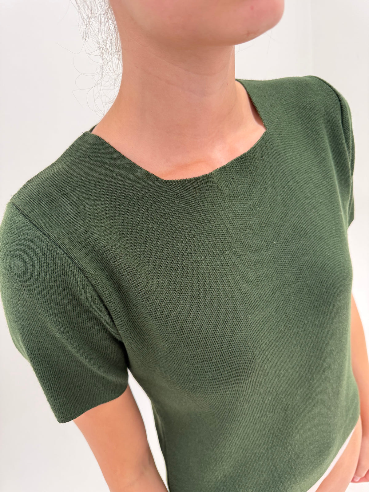 Top italian dark green din lana extrafina densa ribbed