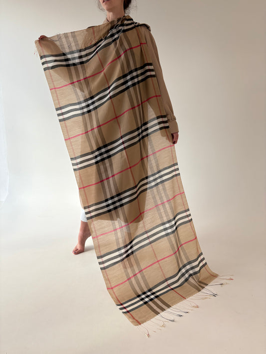 Sal din țesătură de mătase naturală cu print în stil Burberry
