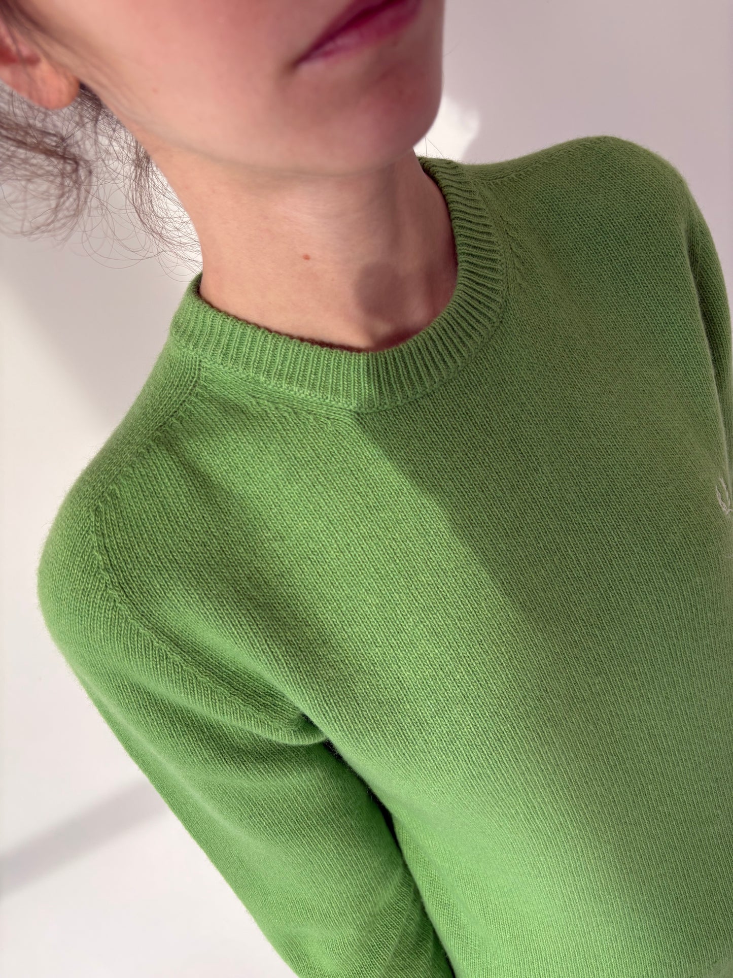 Pulover vede crud tall de gramaj mare din lana merino extrafina