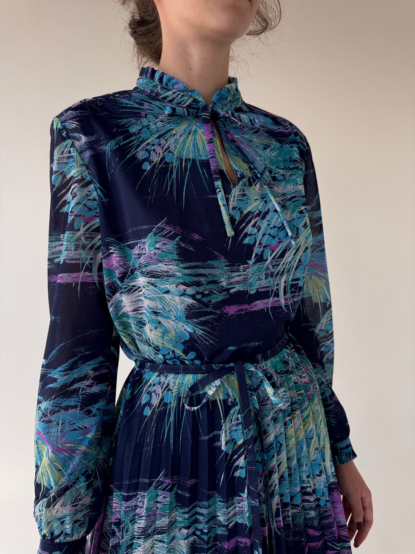 Rochie Old vintage ani 70 târzii în nuanțe superbe